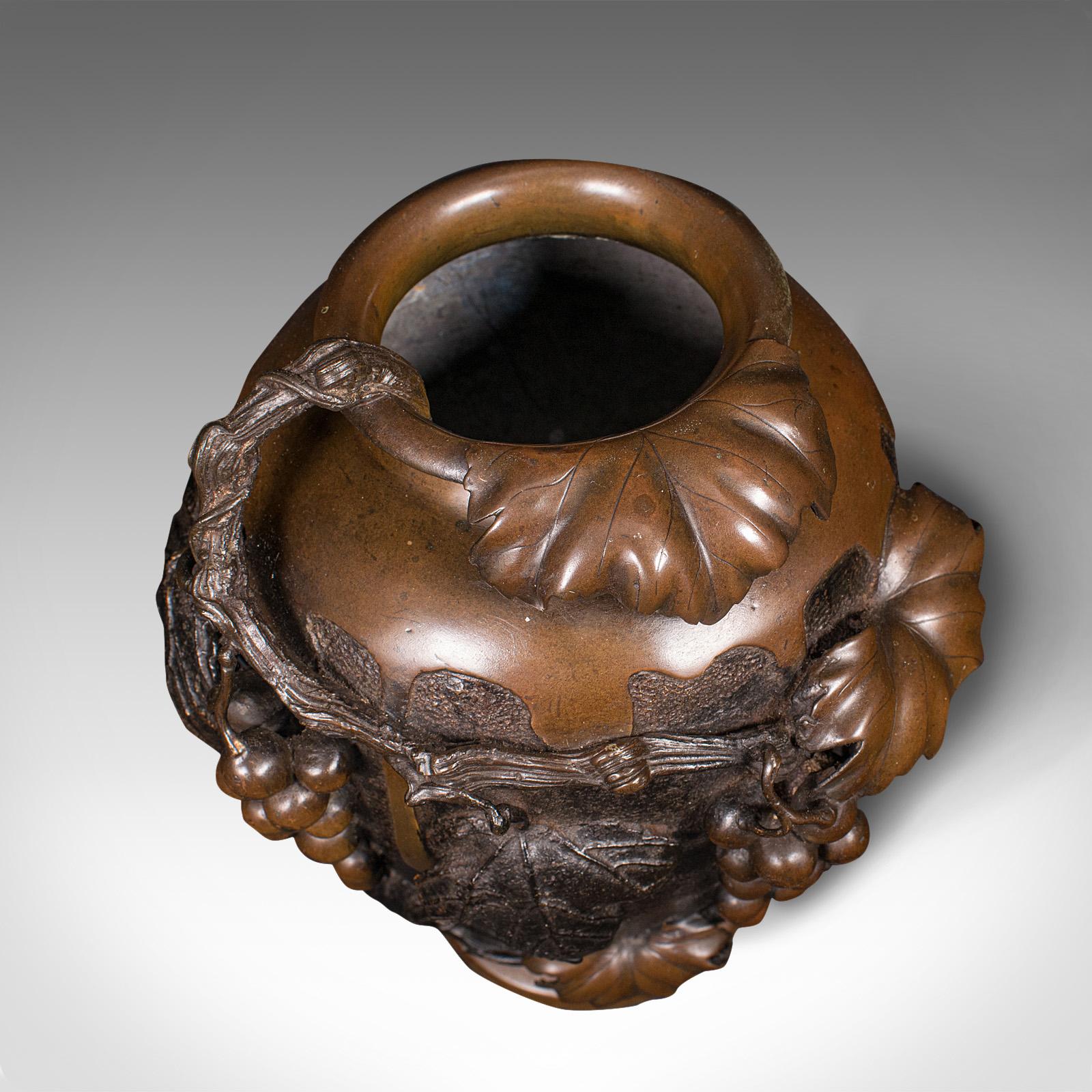 Large Pair of Antique Decorative Vases, Japanese, Bronze, Amphora, Victorian For Sale 4