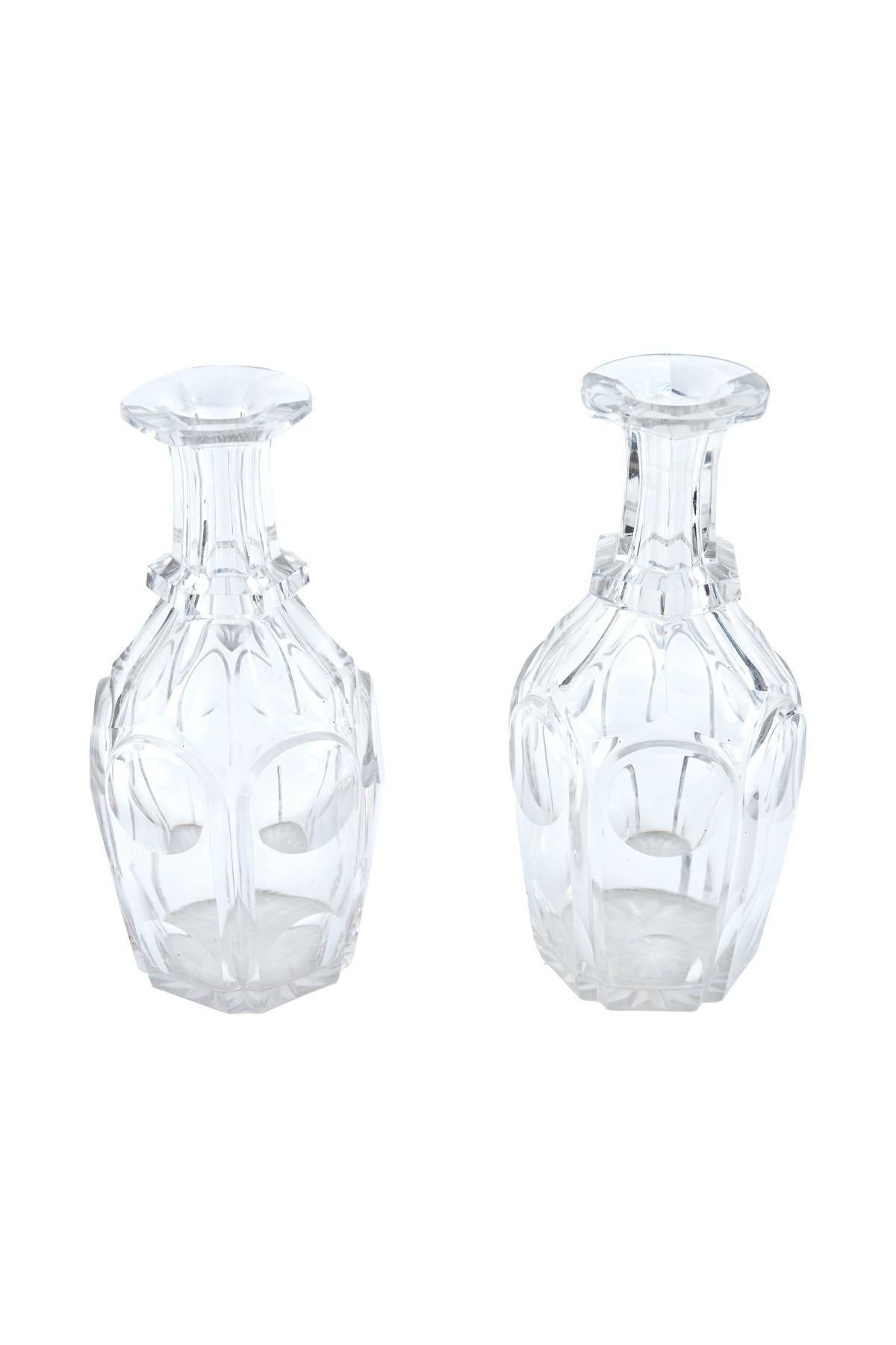 Primo vittoriano Grande coppia di antichi decanter vittoriani in vendita