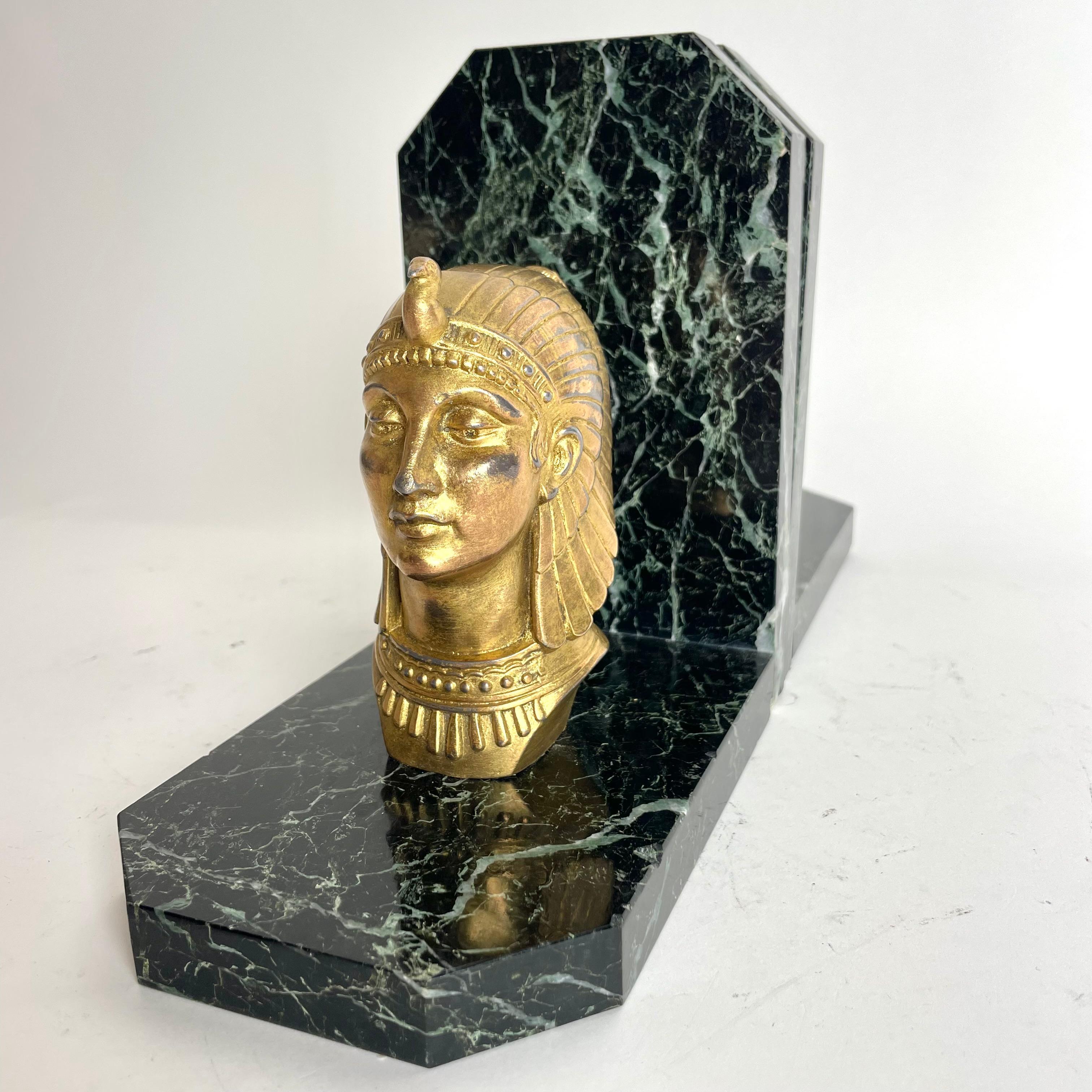 Großes Paar Art Deco Buchstützen signiert von Maurice Frecourt aus den 1920er Jahren 1