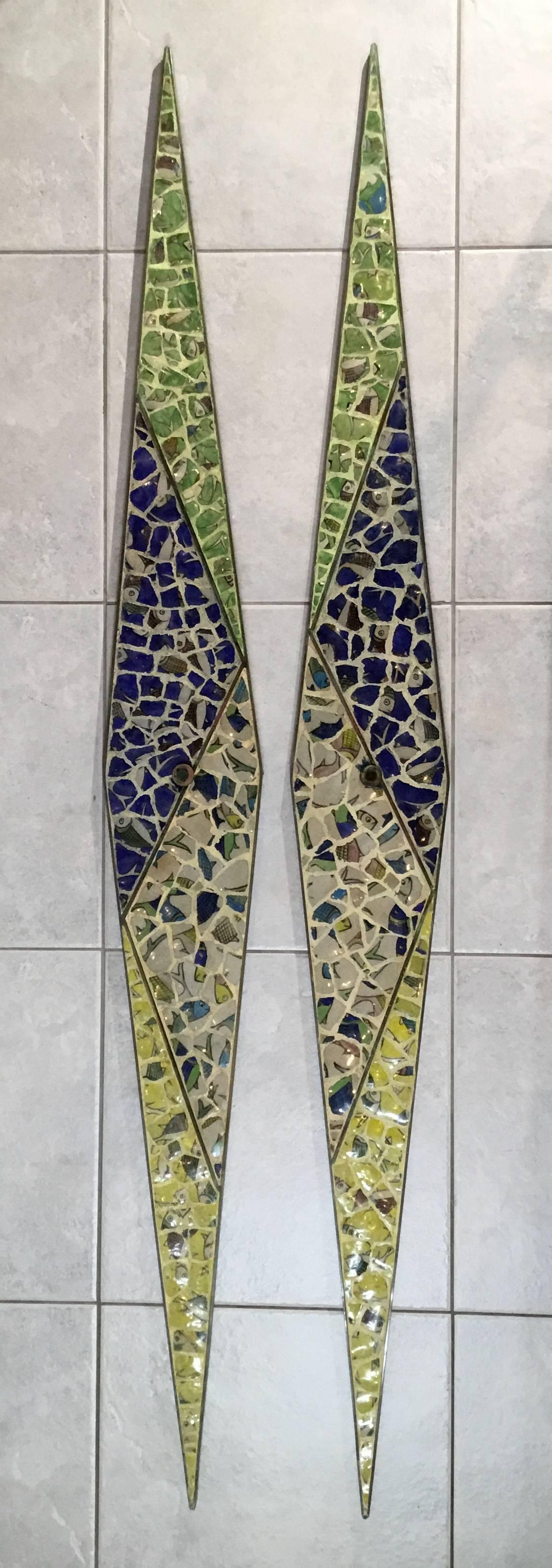 Large Pair of Artistic Brass Wall Hanging Sconces By Joseph Malekan In Good Condition For Sale In Delray Beach, FL