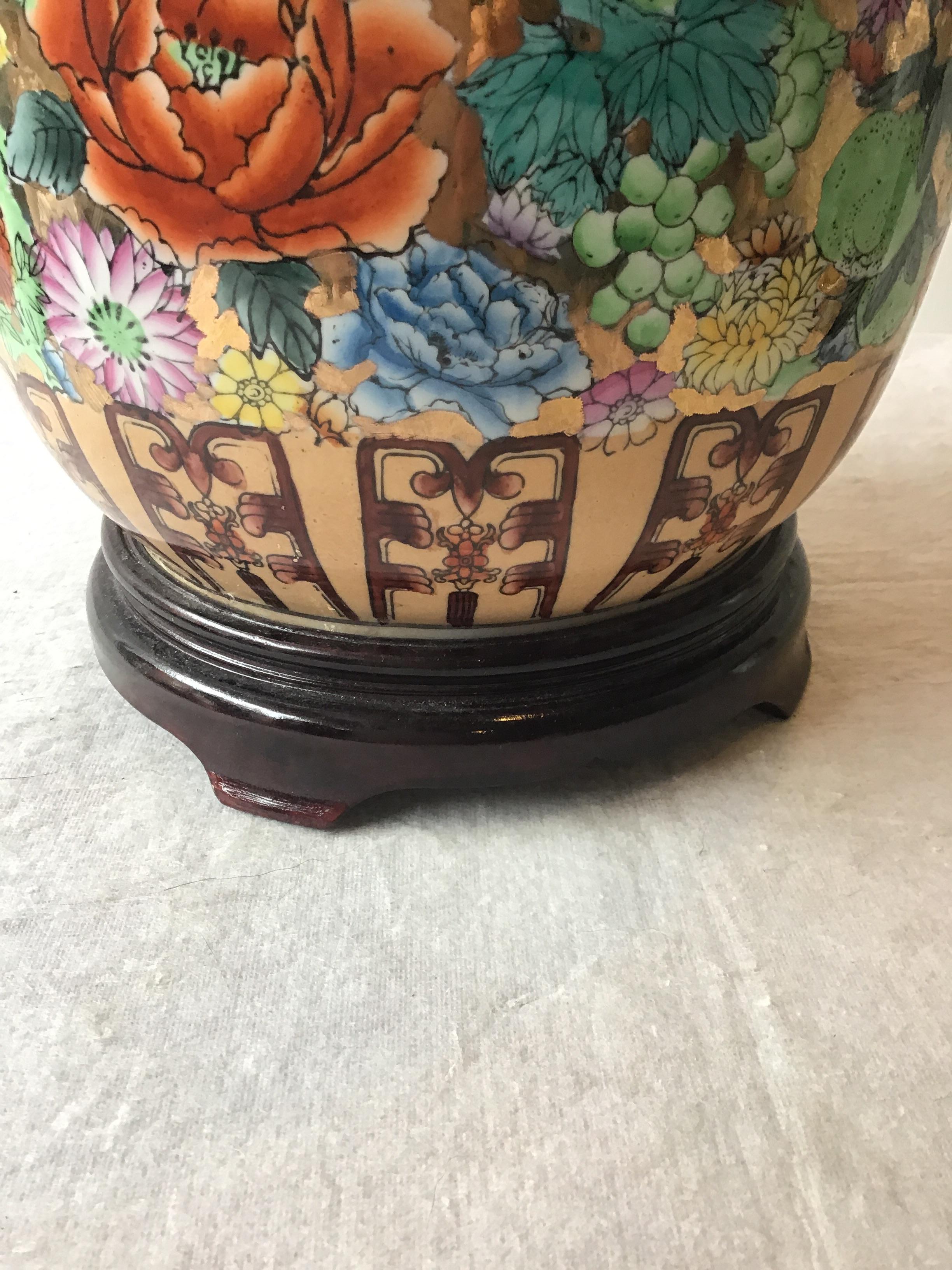 Large Pair of Asian Floral Gilt Ceramic Lamps 7