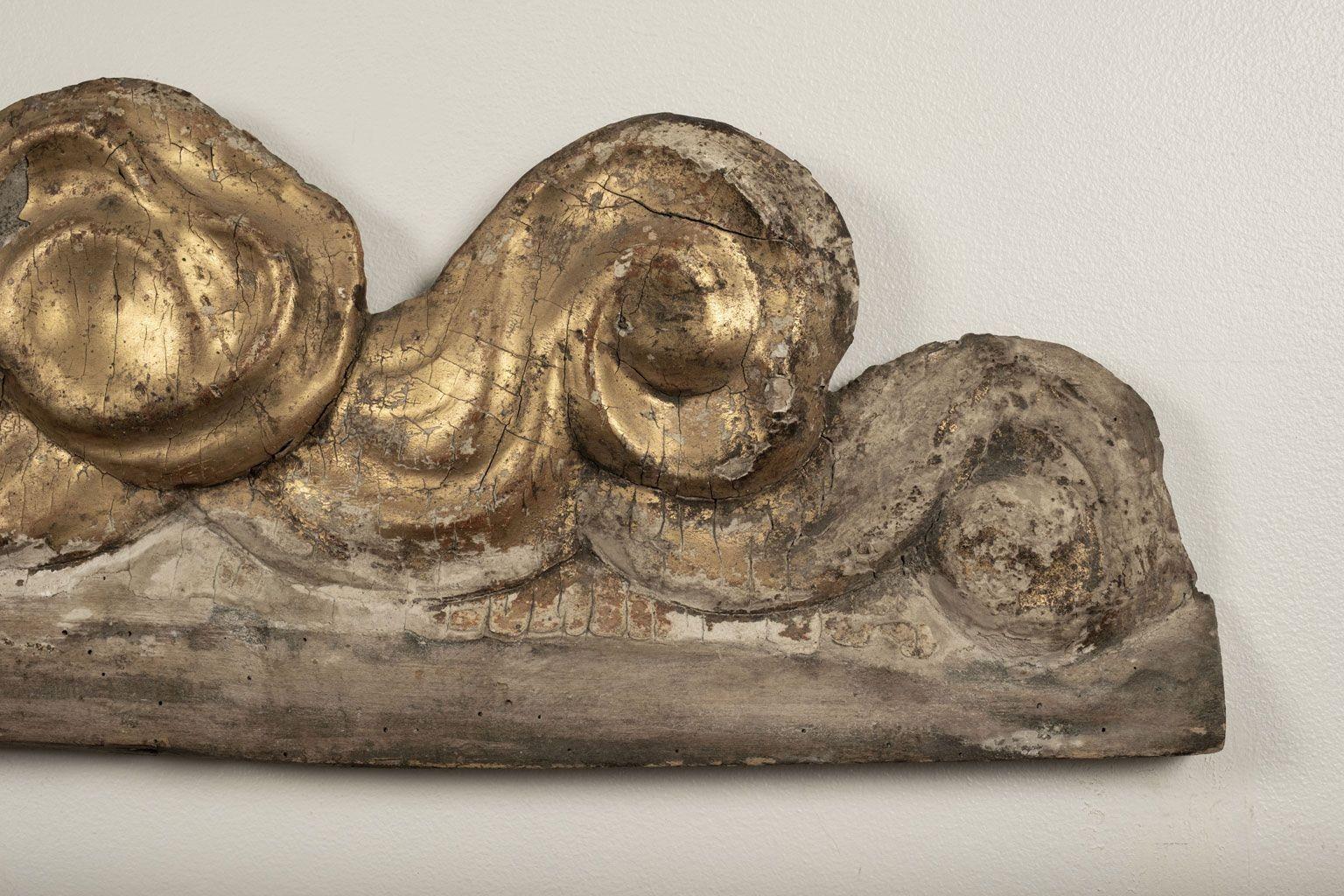 Large Pair of Baroque Giltwood Architectural Fragments In Good Condition In Houston, TX