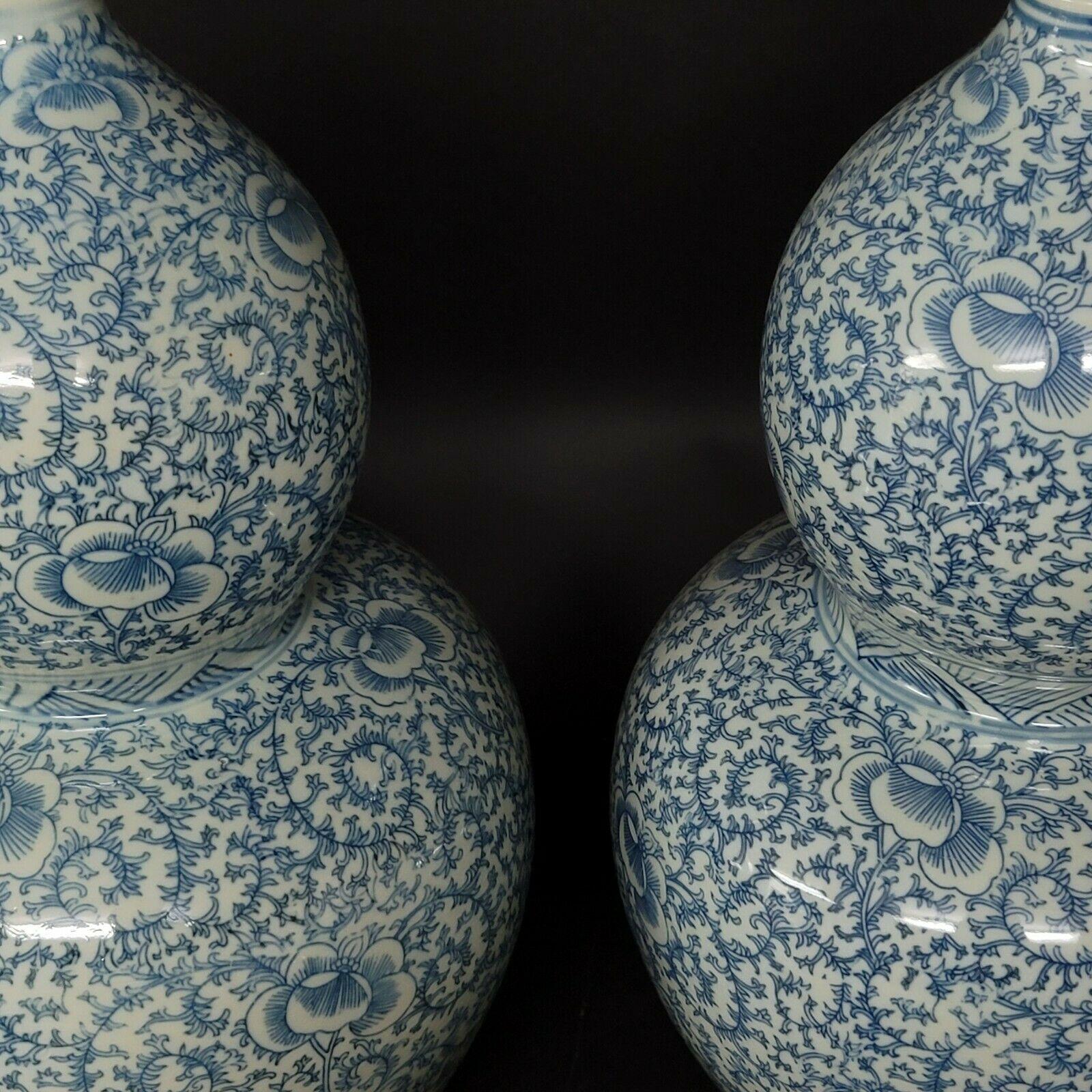 Porcelain Large Pair of Blue and White Chinese Double Gourd Vases For Sale