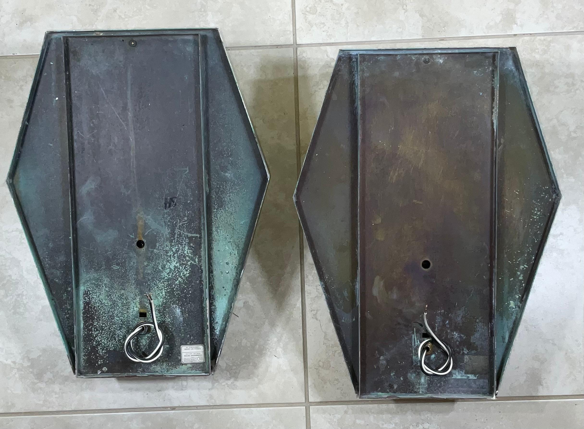 Large Pair of Brass Wall Lantern, Sconces For Sale 6