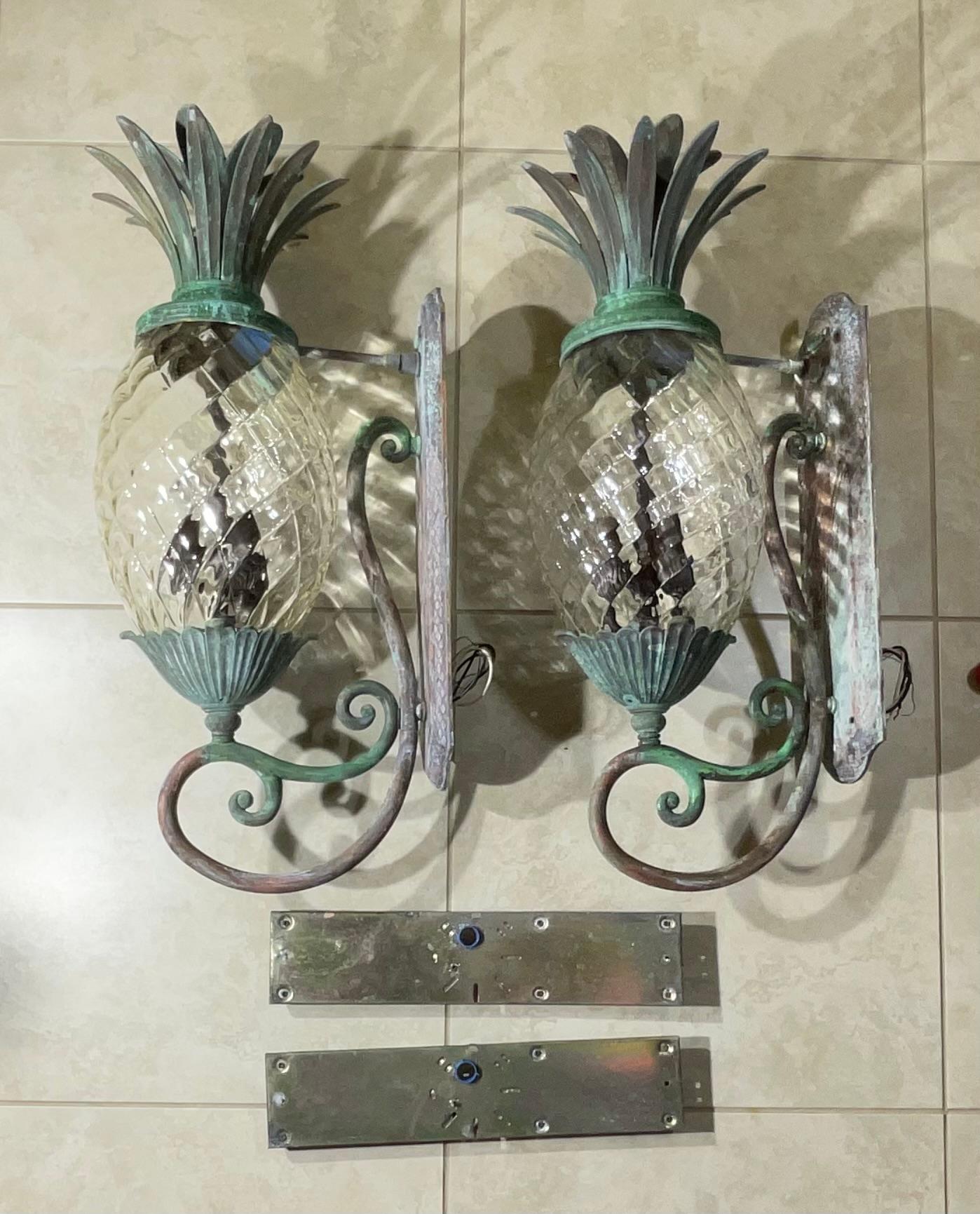 20th Century Large Pair of Bronze and Brass Pineapple Wall Lantern or Wall Sconces  For Sale