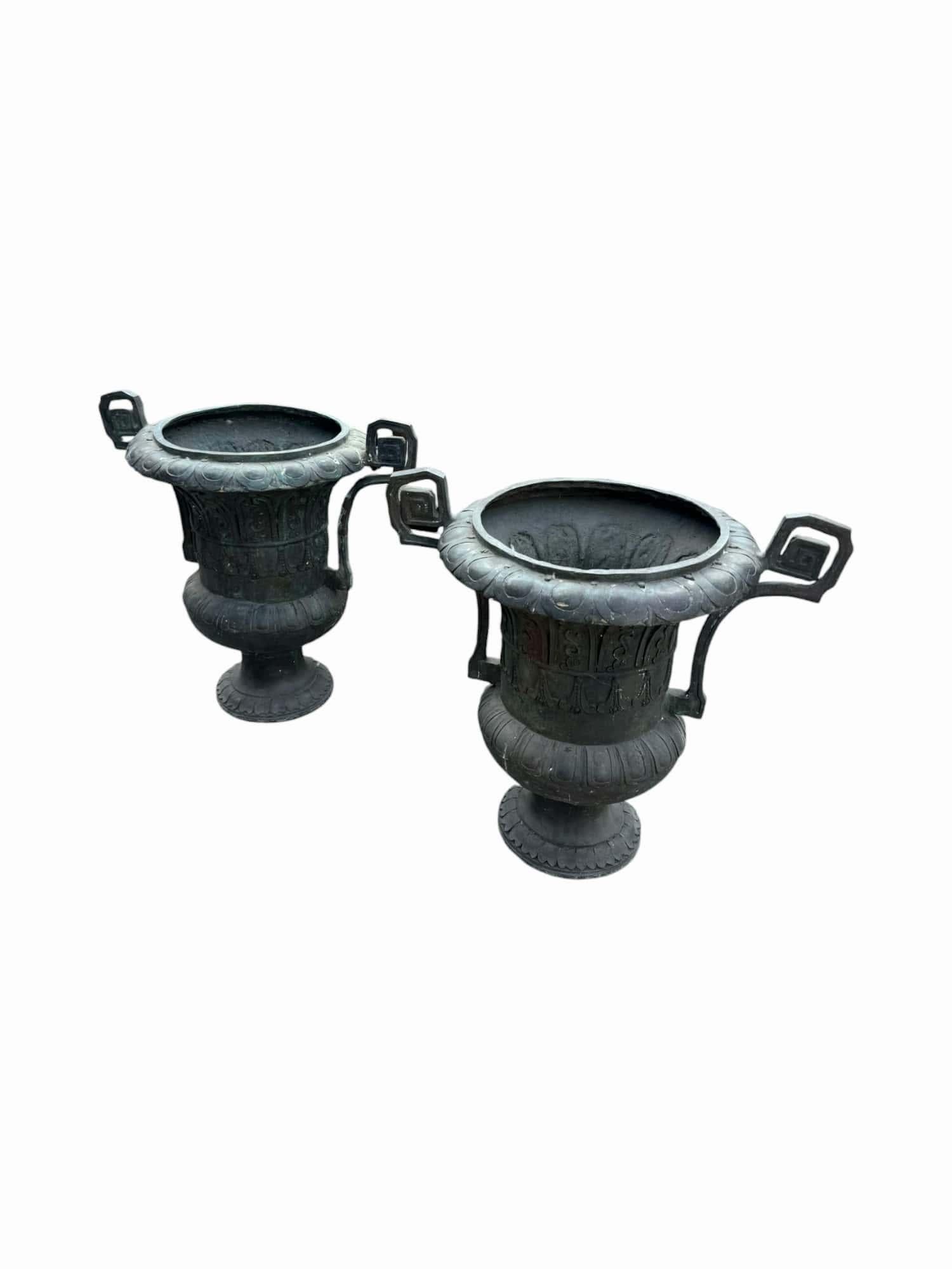 Bronze Grande paire de vases en bronze 80 cm en vente