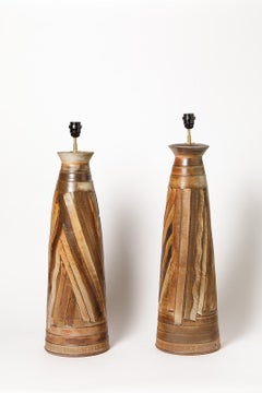 Paire de grands lampadaires en céramique marron et blanche de Roz Herrin La Borne