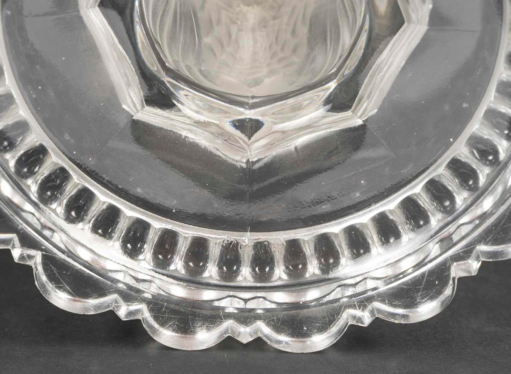 Large Pair of Candelabra and Centrepiece by Baccarat, Napoleon III Style. in vendita 11