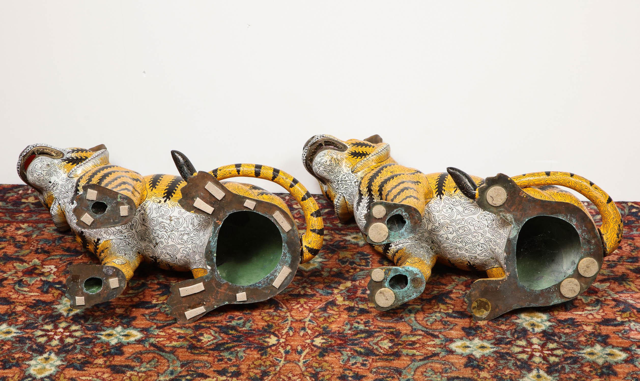 Large Pair of Chinese Asian Cloisonne Enamel Tigers 11