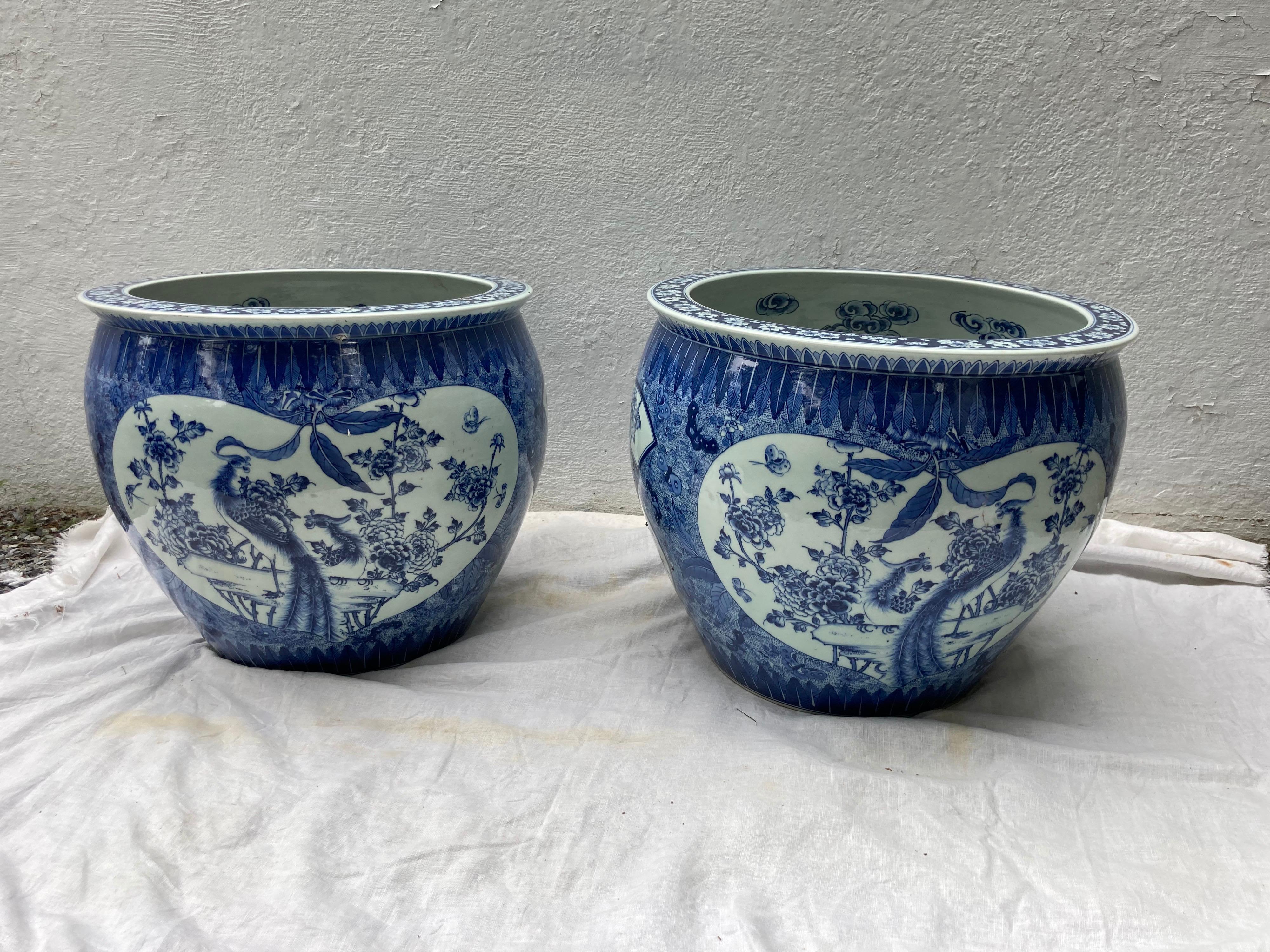 Large Pair of Chinese Blue and White Planters 2
