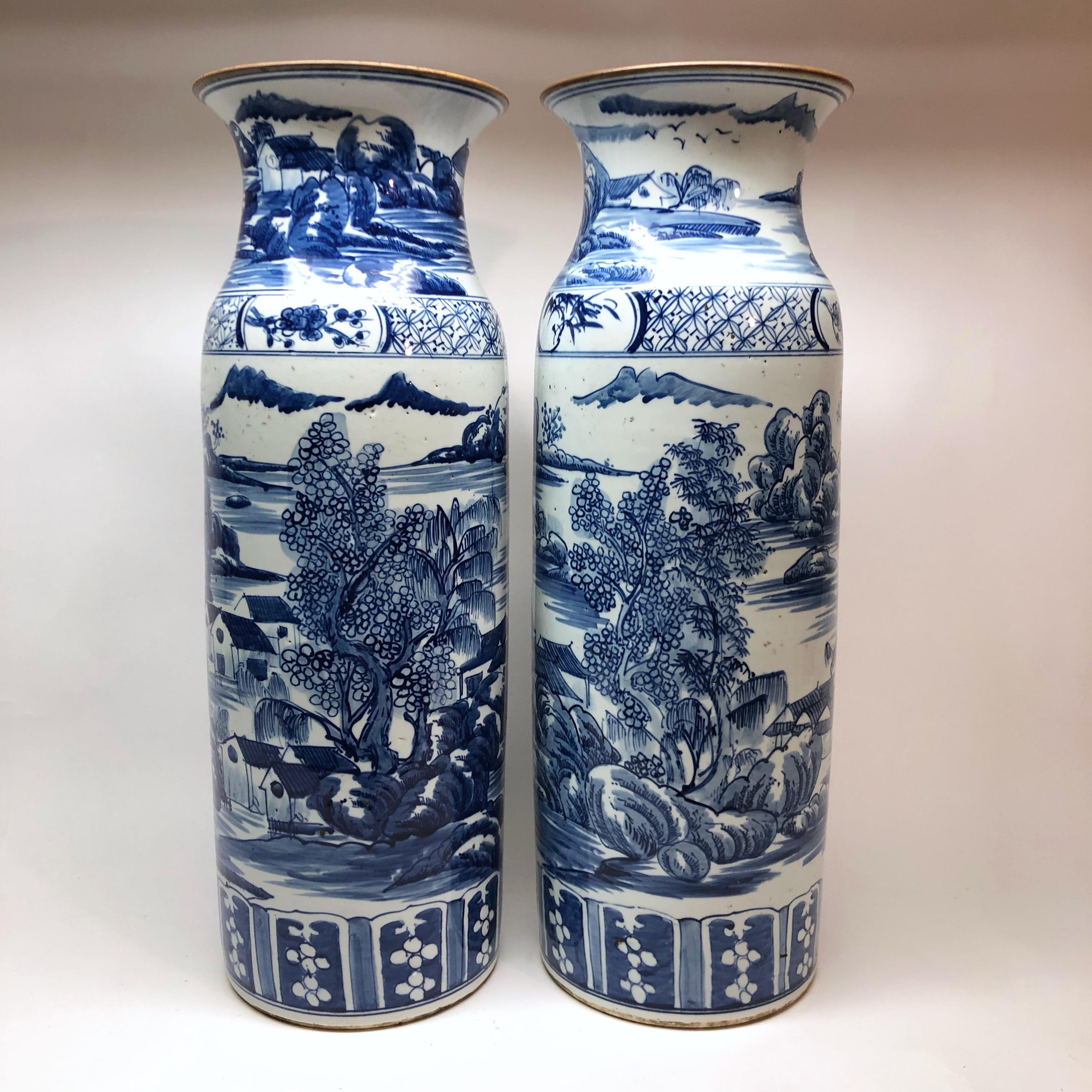 Large Pair of Chinese Blue and White Vases 2