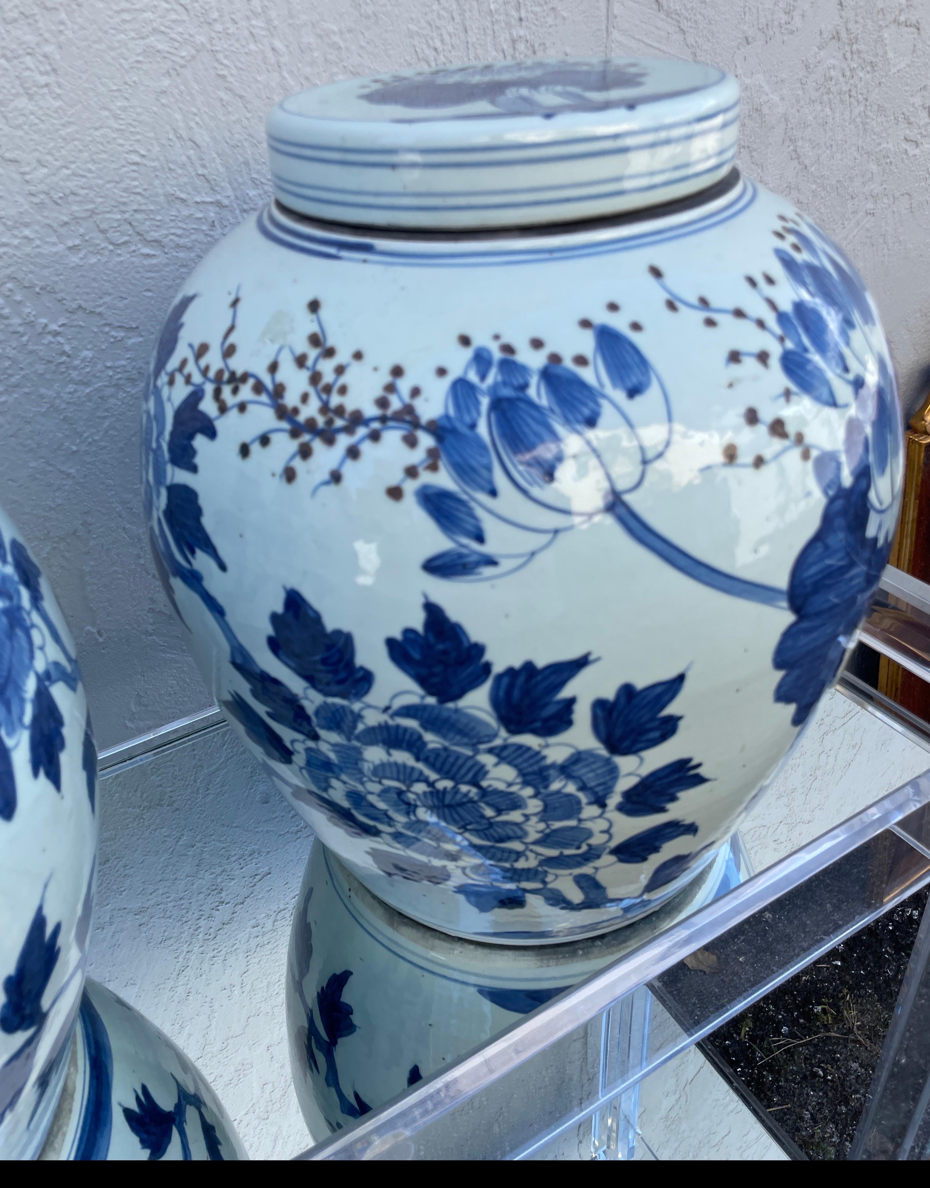 Large Pair of Chinese Blue & White Ginger Jars For Sale 5