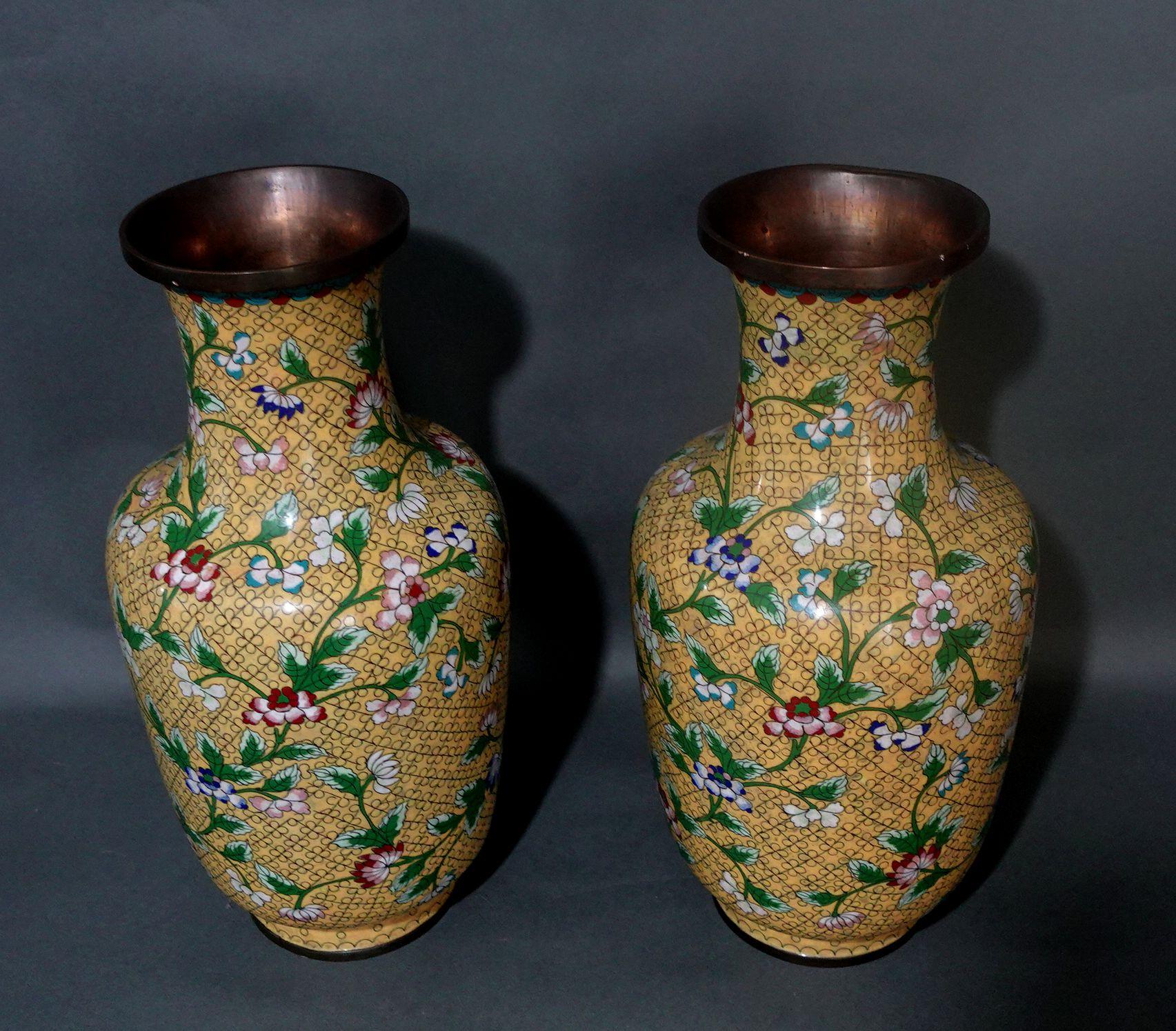 Hand-Crafted Large Pair of Chinese Bronze Cloisonné Enameled Vases For Sale