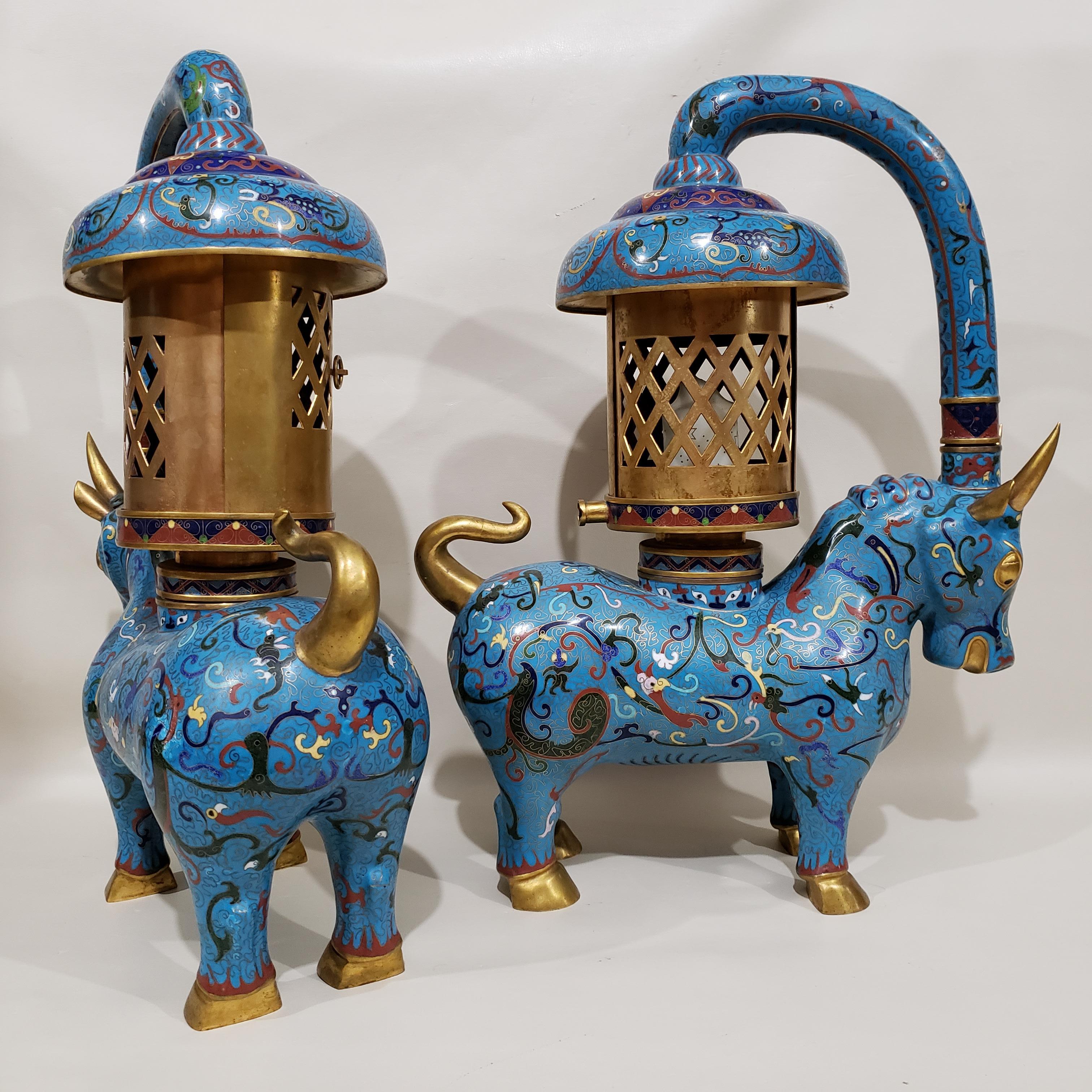 Lanterns such as these were widely produced during the Shang Dynasty. They were mainly used for various ceremonial purposes and featured high quality craftsmanship and ornate details. This pair of lanterns feature a beautiful ancient artistic design