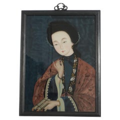 Grande paire de peintures sur verre inversées d'exportation chinoise, les beautés