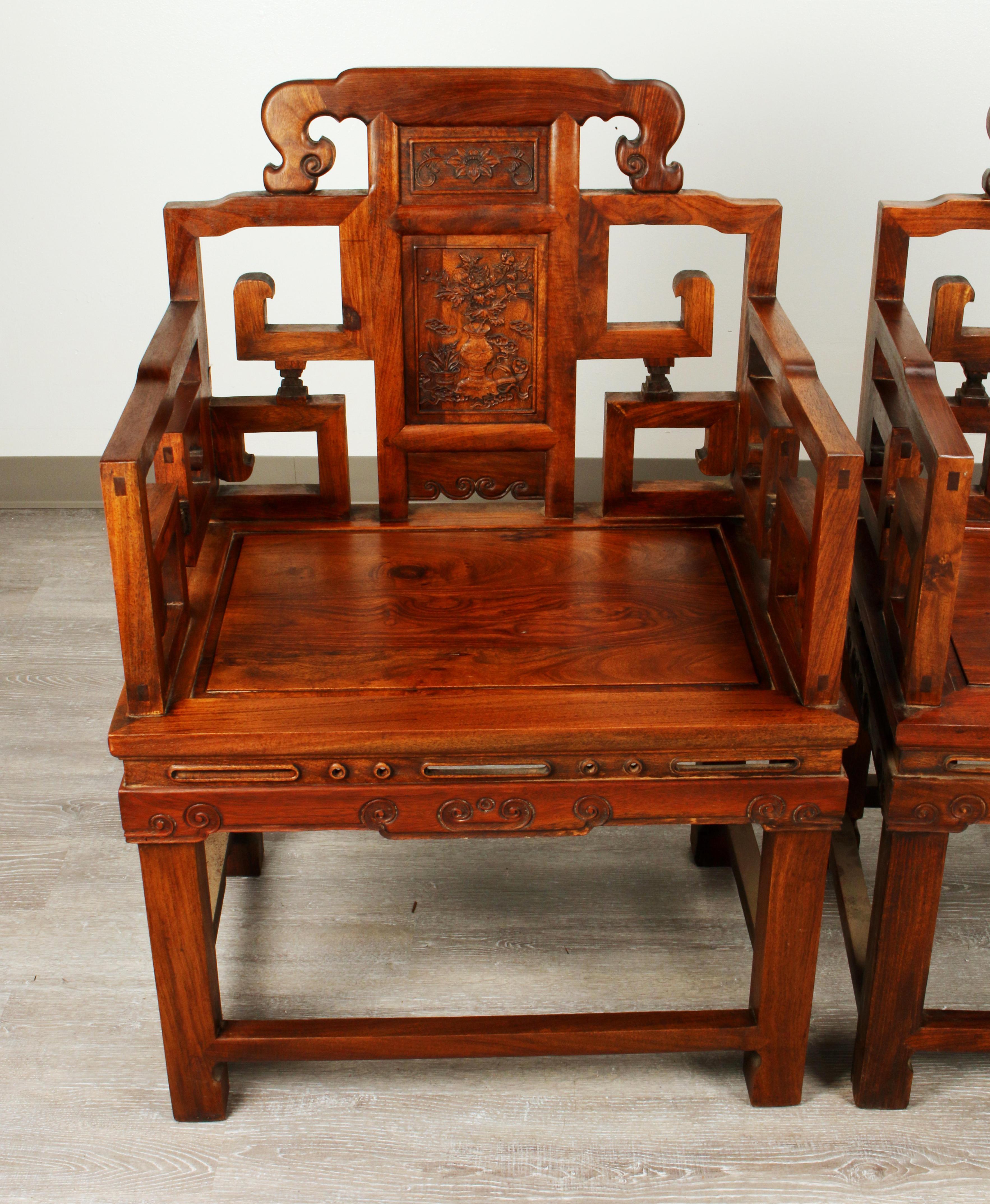 English Large Pair of Chinese Hongmu Arm Chairs For Sale