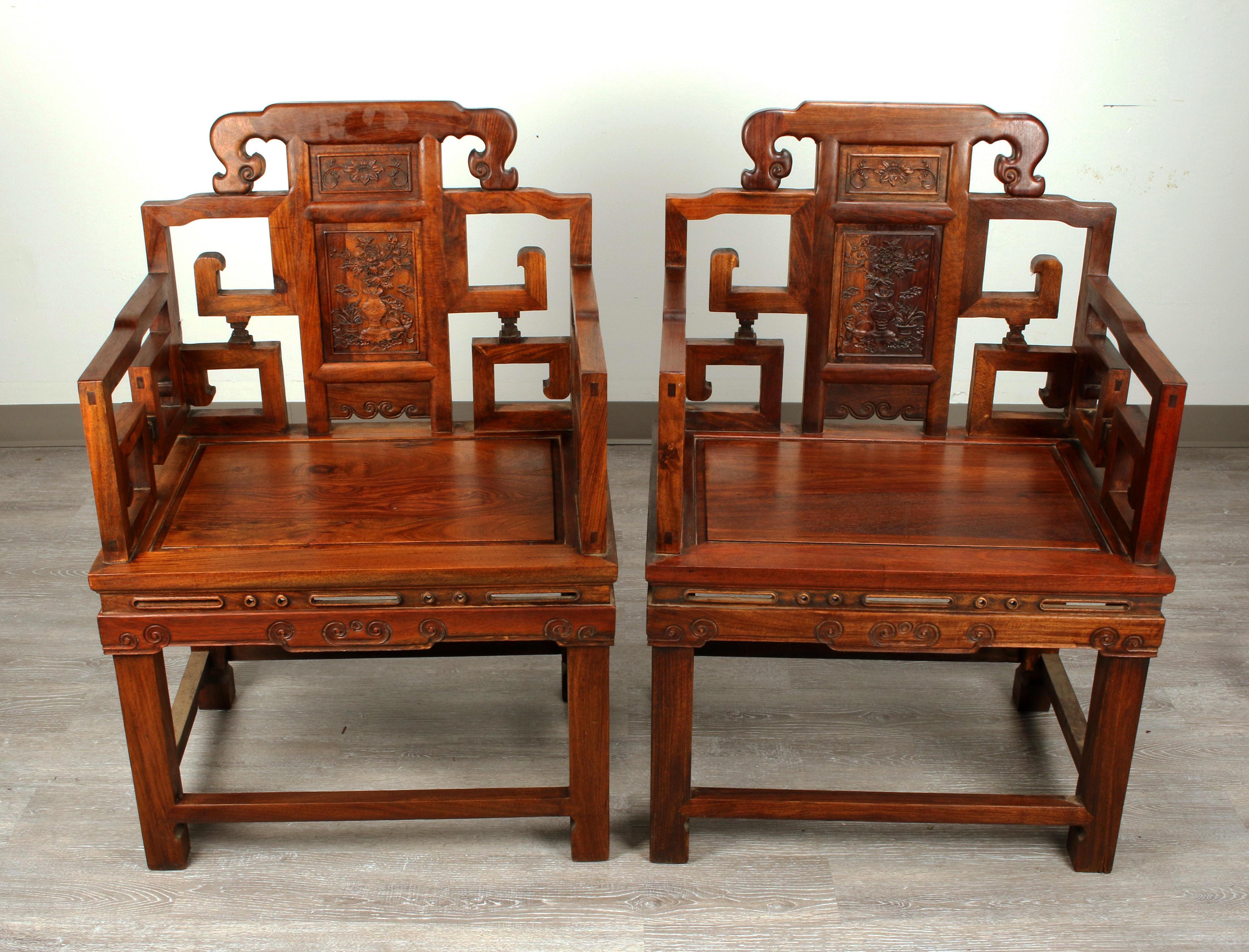 20th Century Large Pair of Chinese Hongmu Arm Chairs For Sale