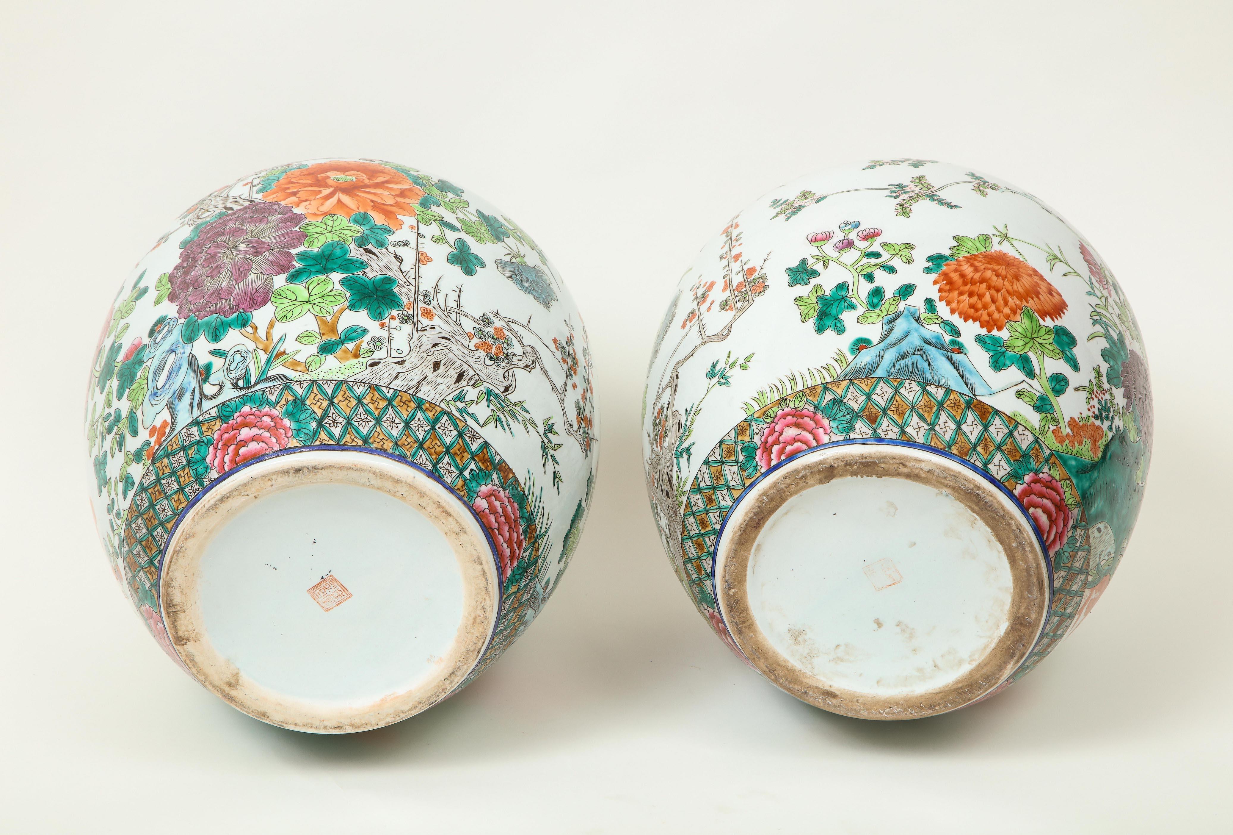 Large Pair of Chinese Porcelain Famille Verte Covered Jars 3