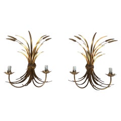 Gran Pareja de Apliques de Orejas de Trigo de Metal Dorado Coco Chanel. Obra francesa.