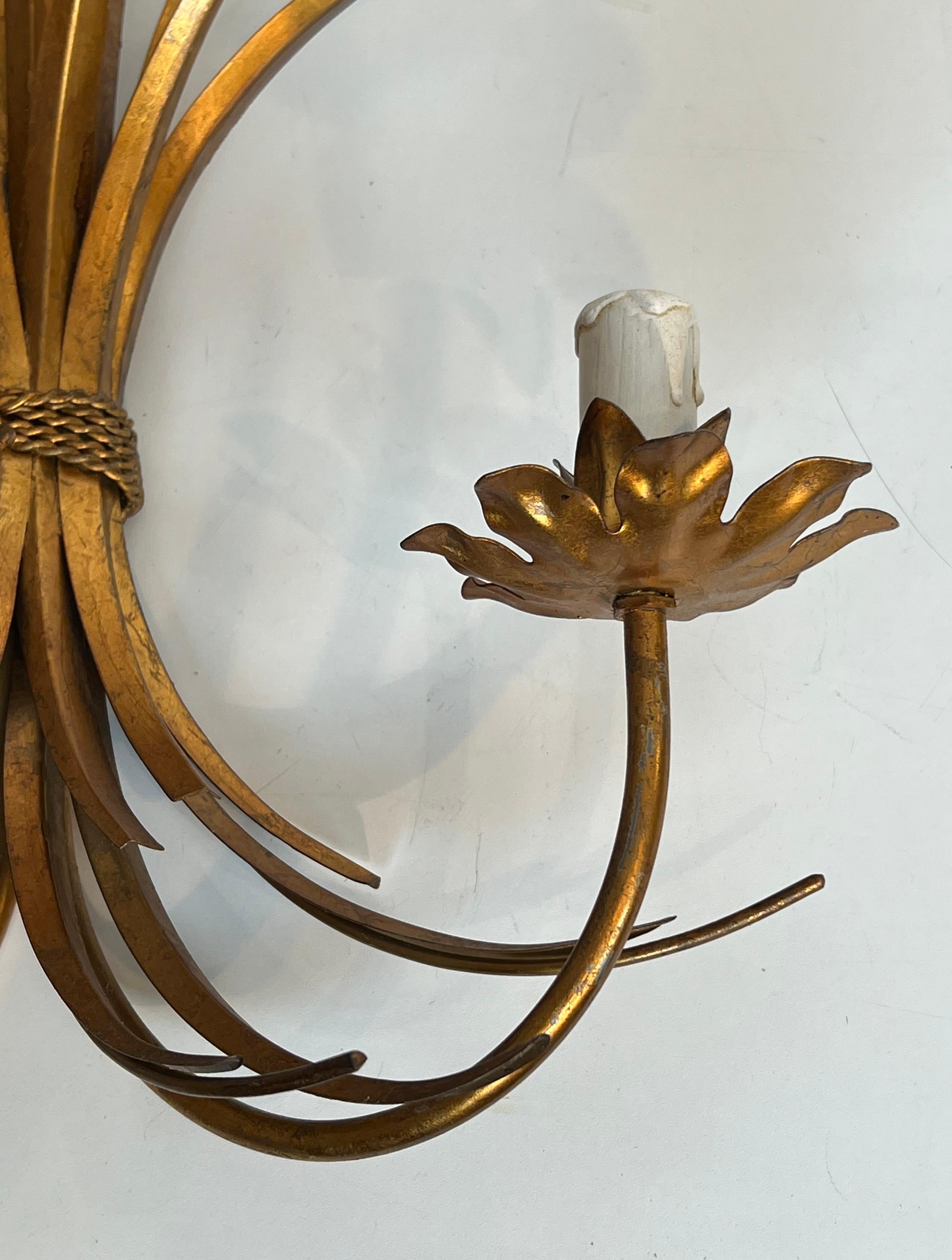 Gran Pareja de Apliques de Orejas de Trigo en Metal Dorado Canal Coco en venta 14
