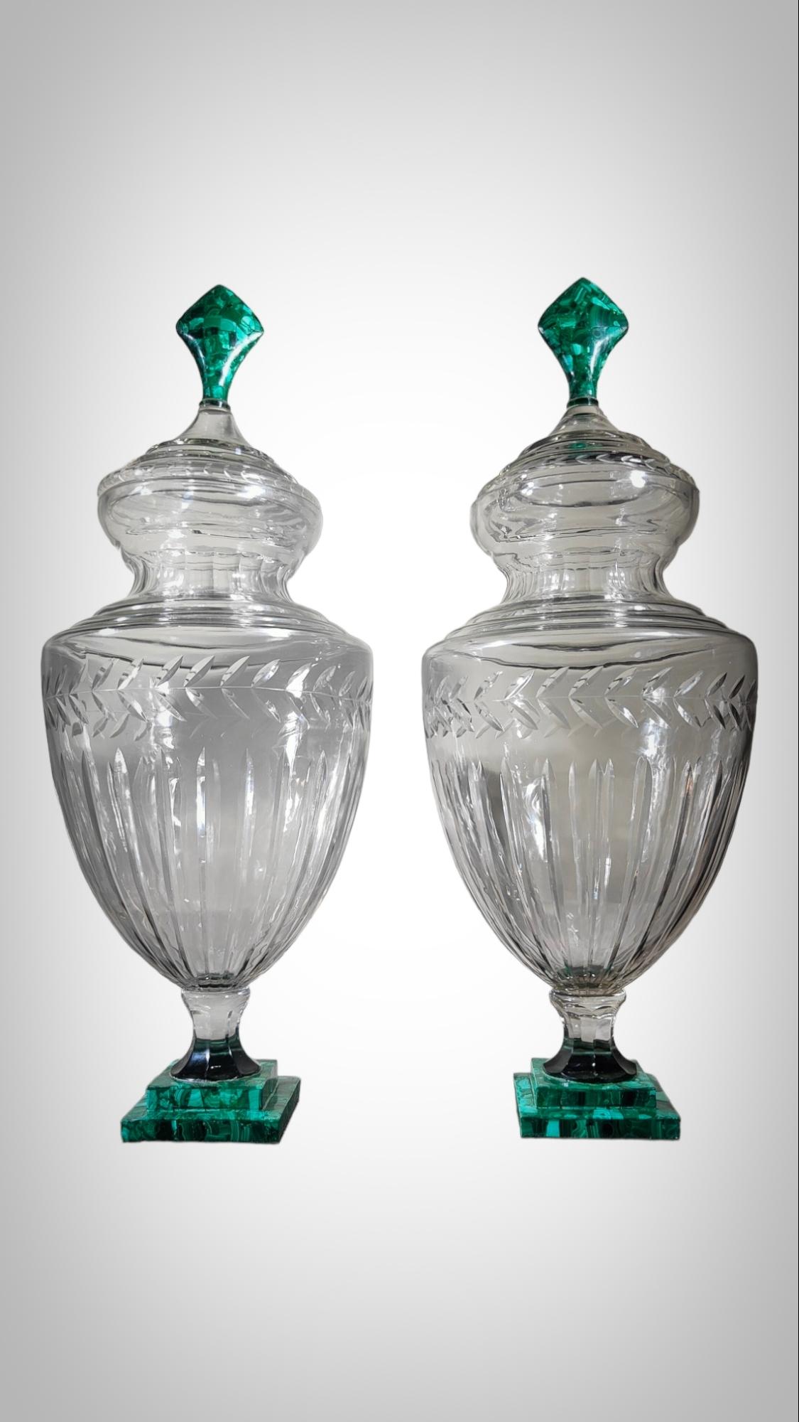 Large Pair Of Cut Glass And Malachite Vases In Good Condition In Madrid, ES