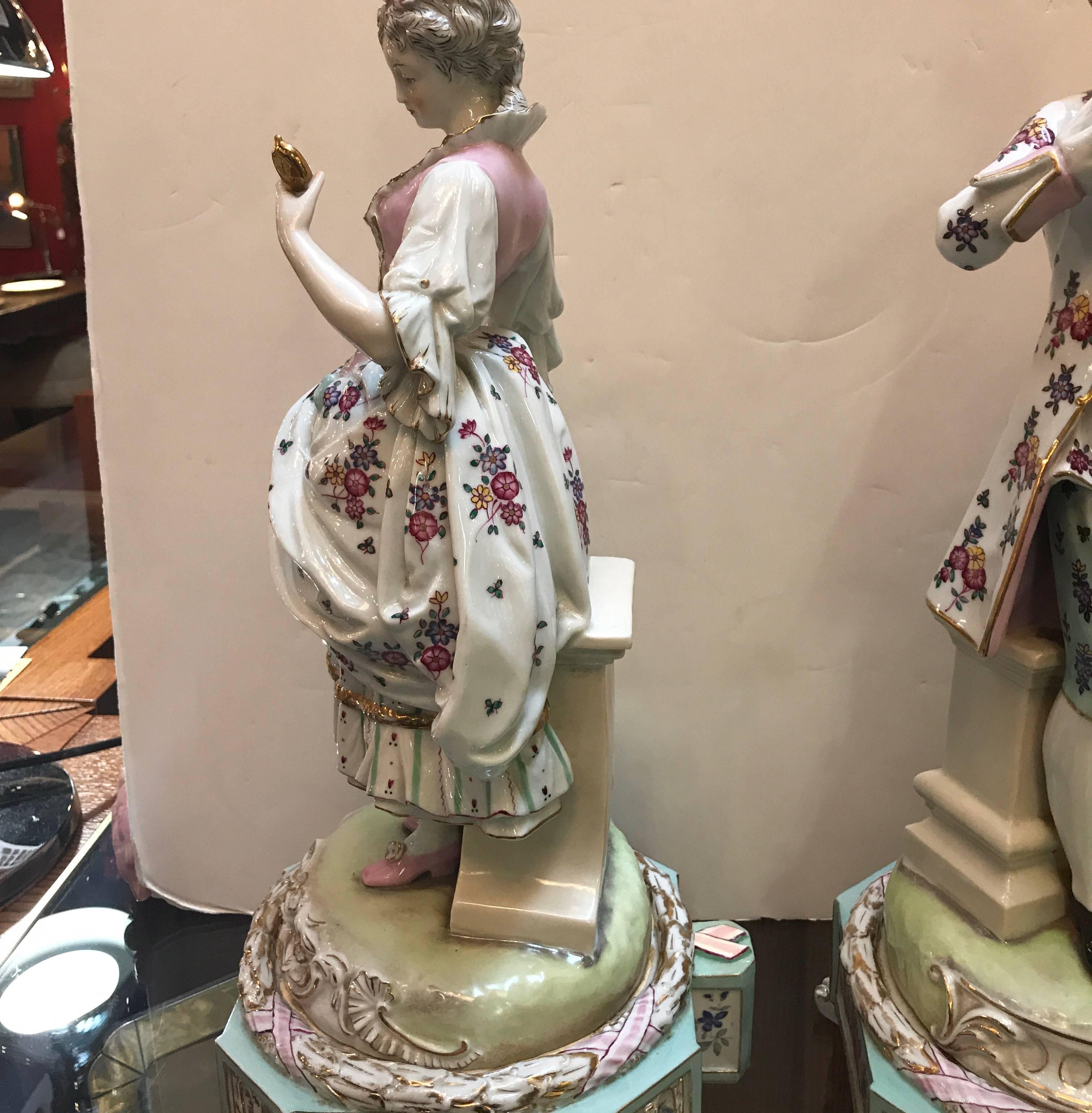 Large Pair of Dresden Figures of Aristocratic Couple In Excellent Condition In Lambertville, NJ