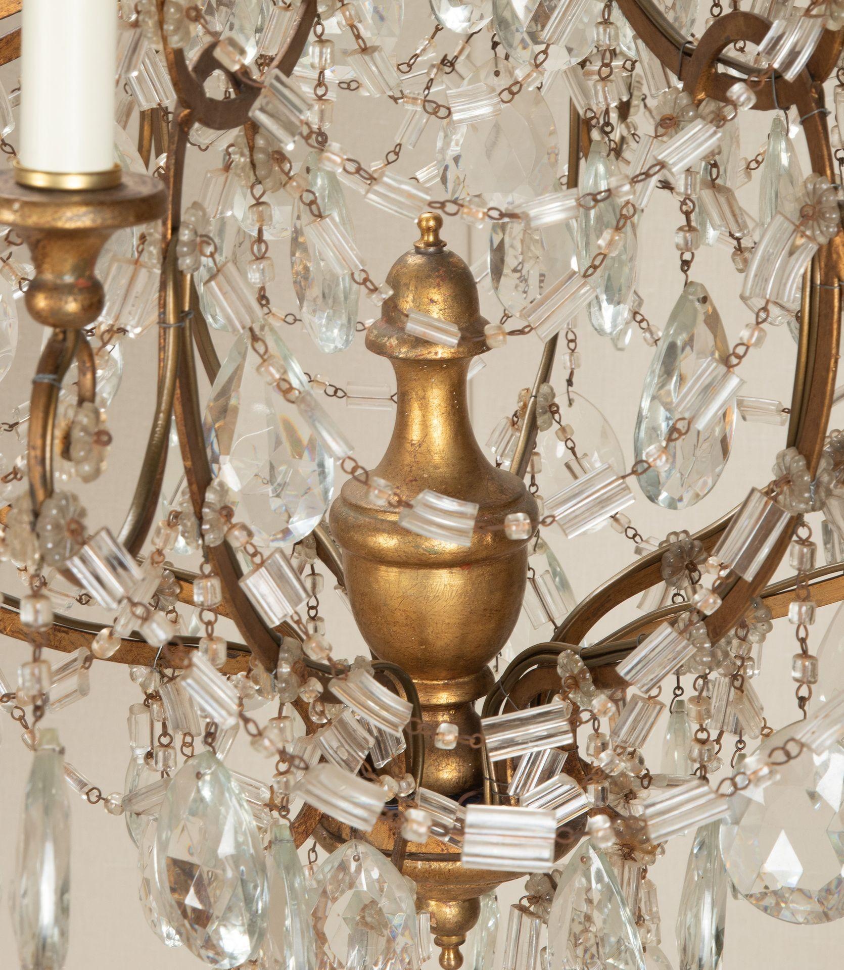 Large Pair of Early 20th Century Italian Cut Glass Chandeliers For Sale 3