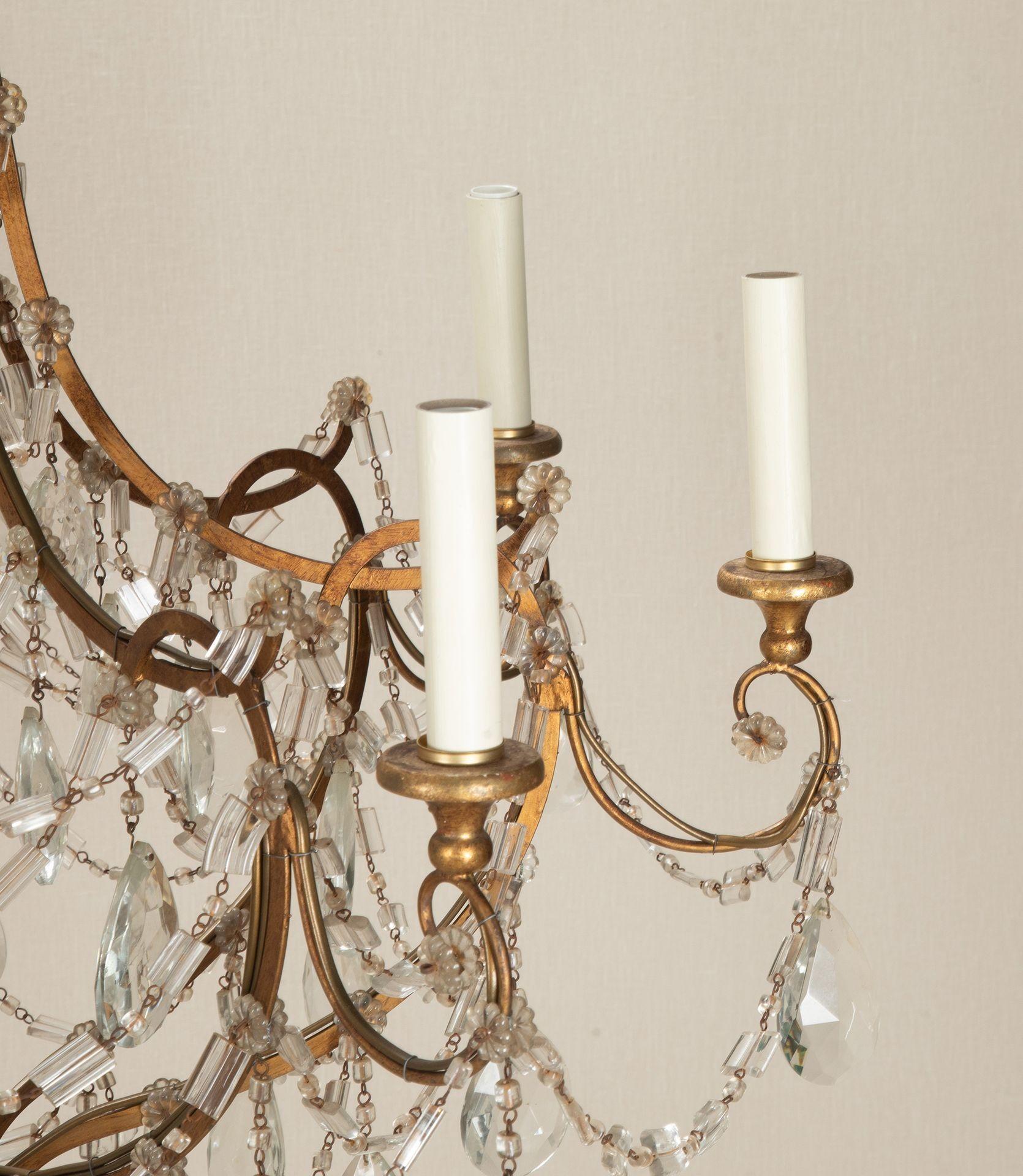 Large Pair of Early 20th Century Italian Cut Glass Chandeliers For Sale 4