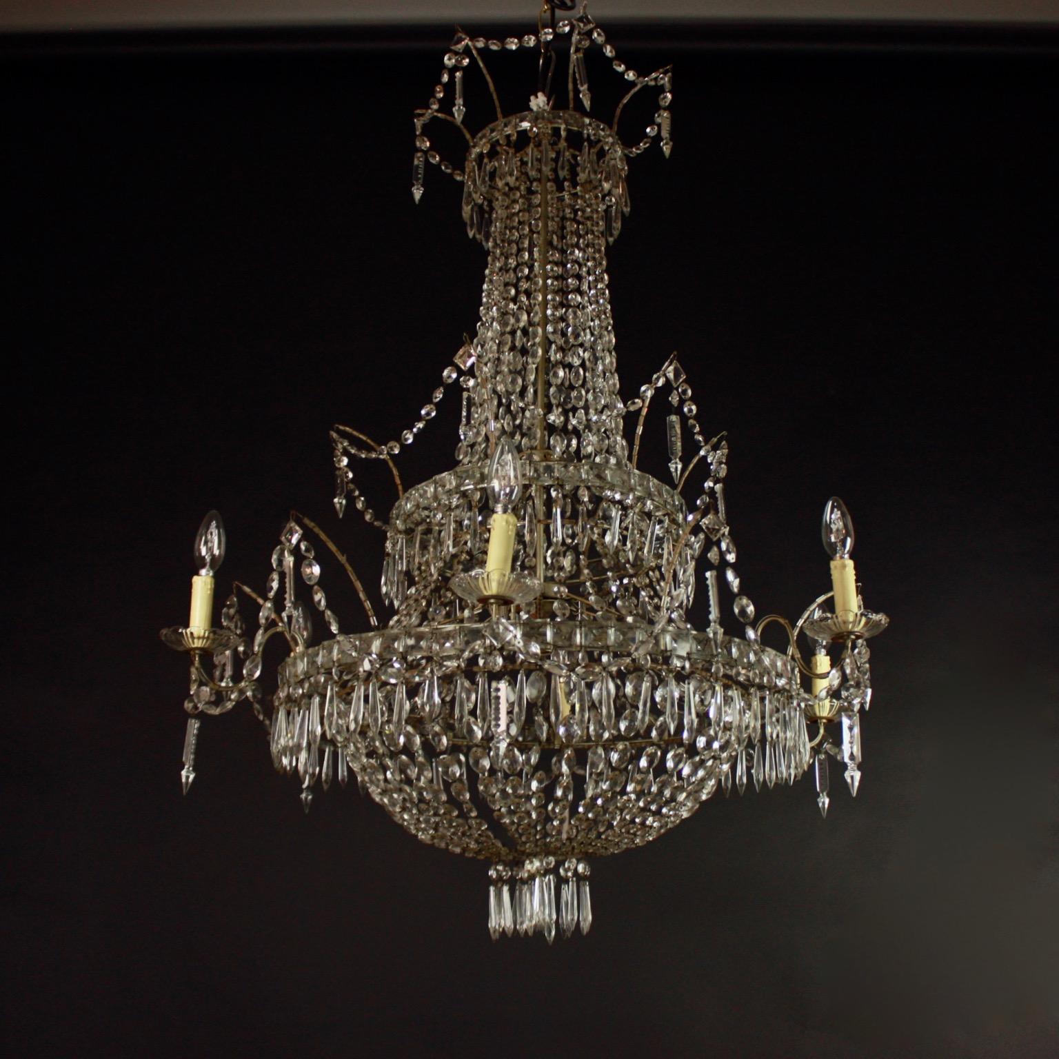 Large Pair of Spanish Empire Style 7-Light Crystal-Cut Chandeliers For Sale 1