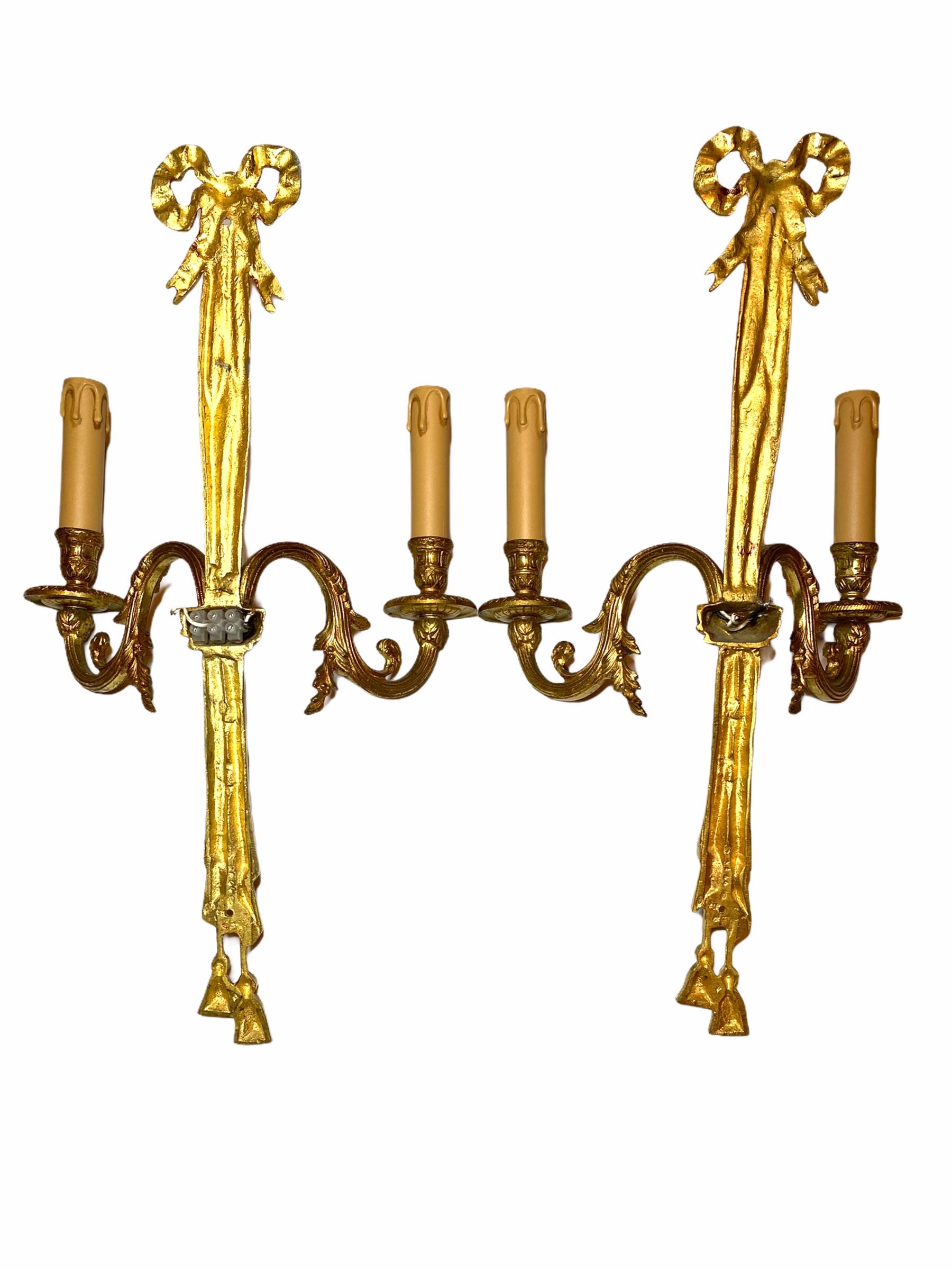 Large Pair of Empire Wall Sconces in Bronze, Italy For Sale 9