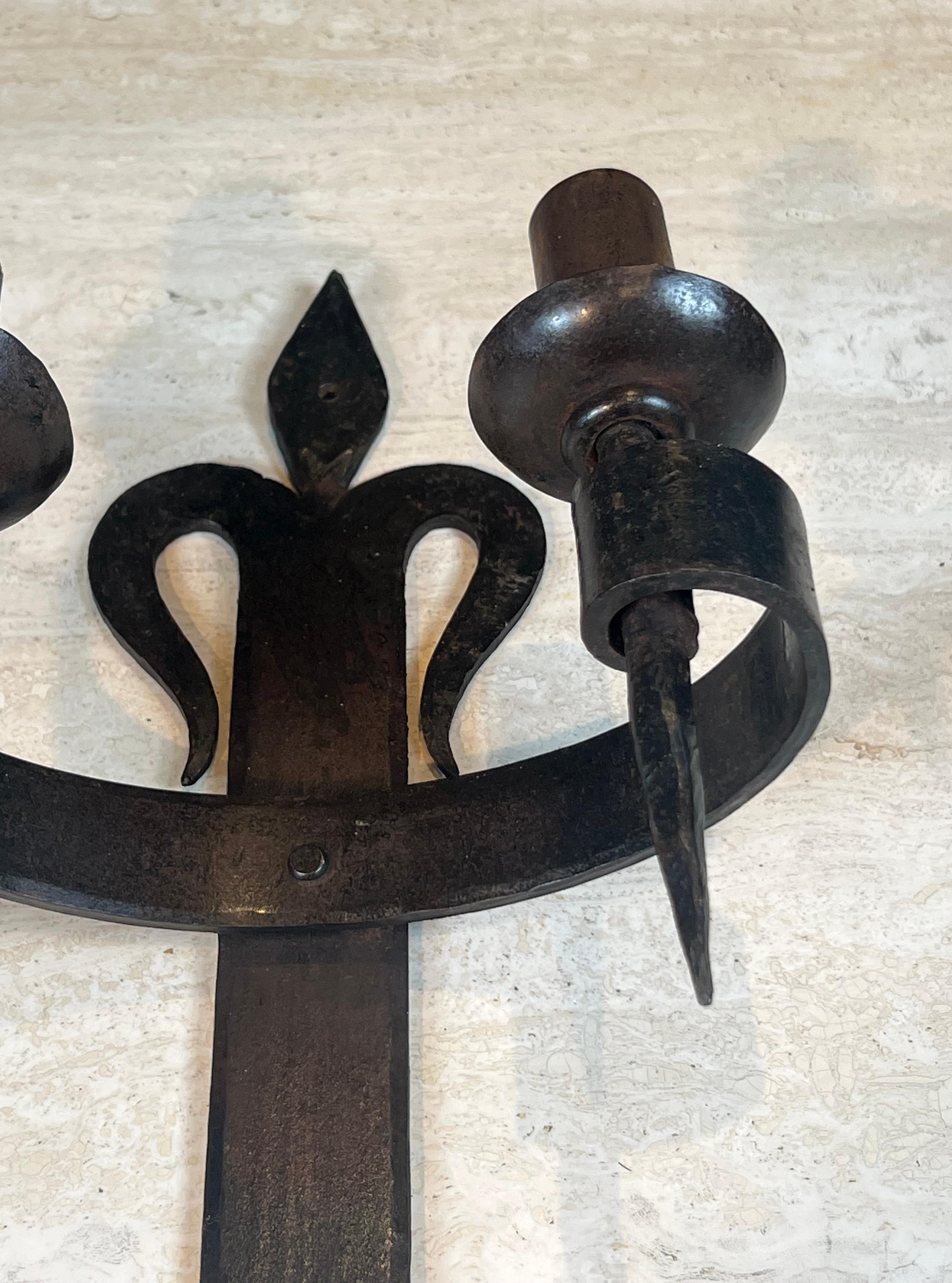 Grande paire d'appliques 