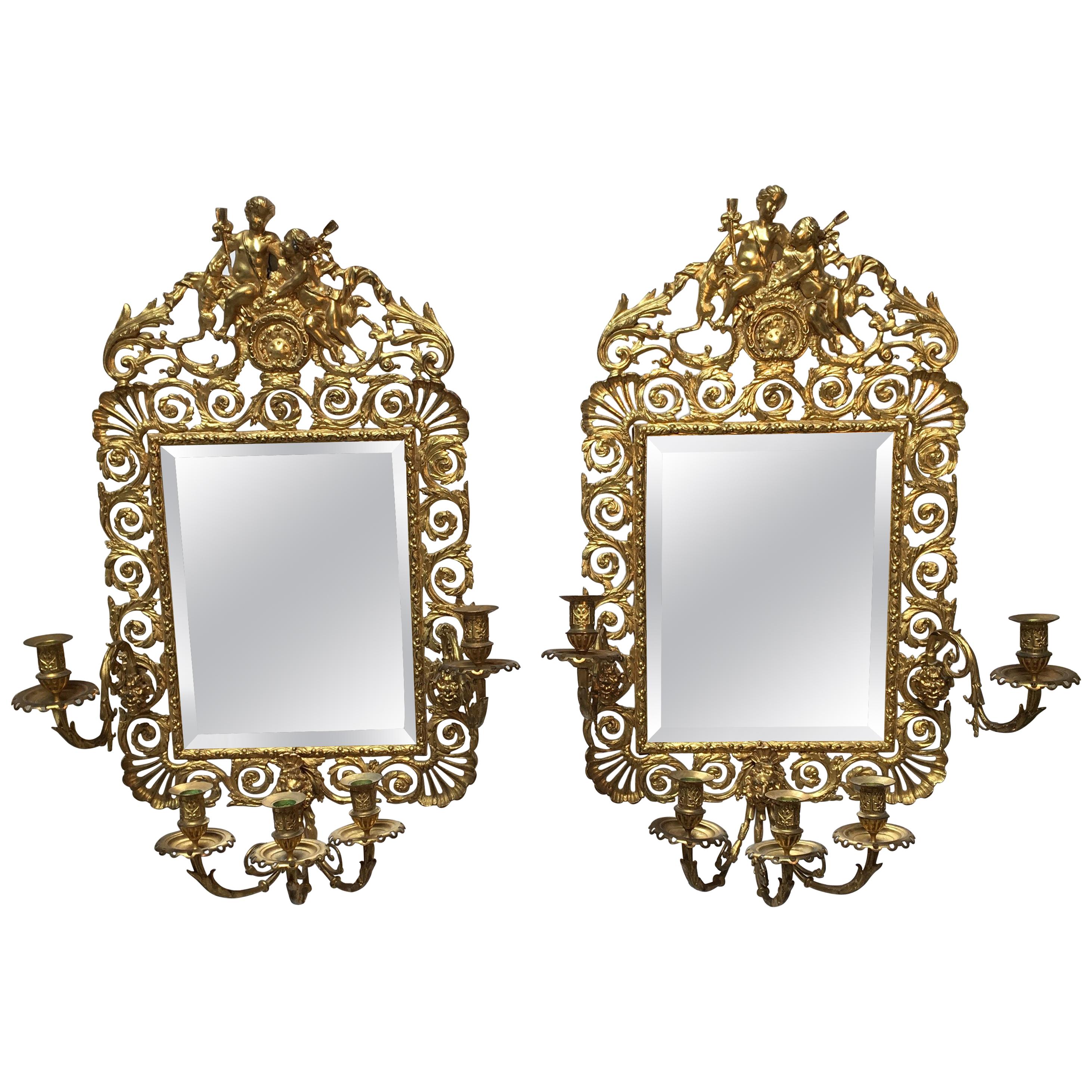 Grande paire d'appliques françaises en bronze à miroir