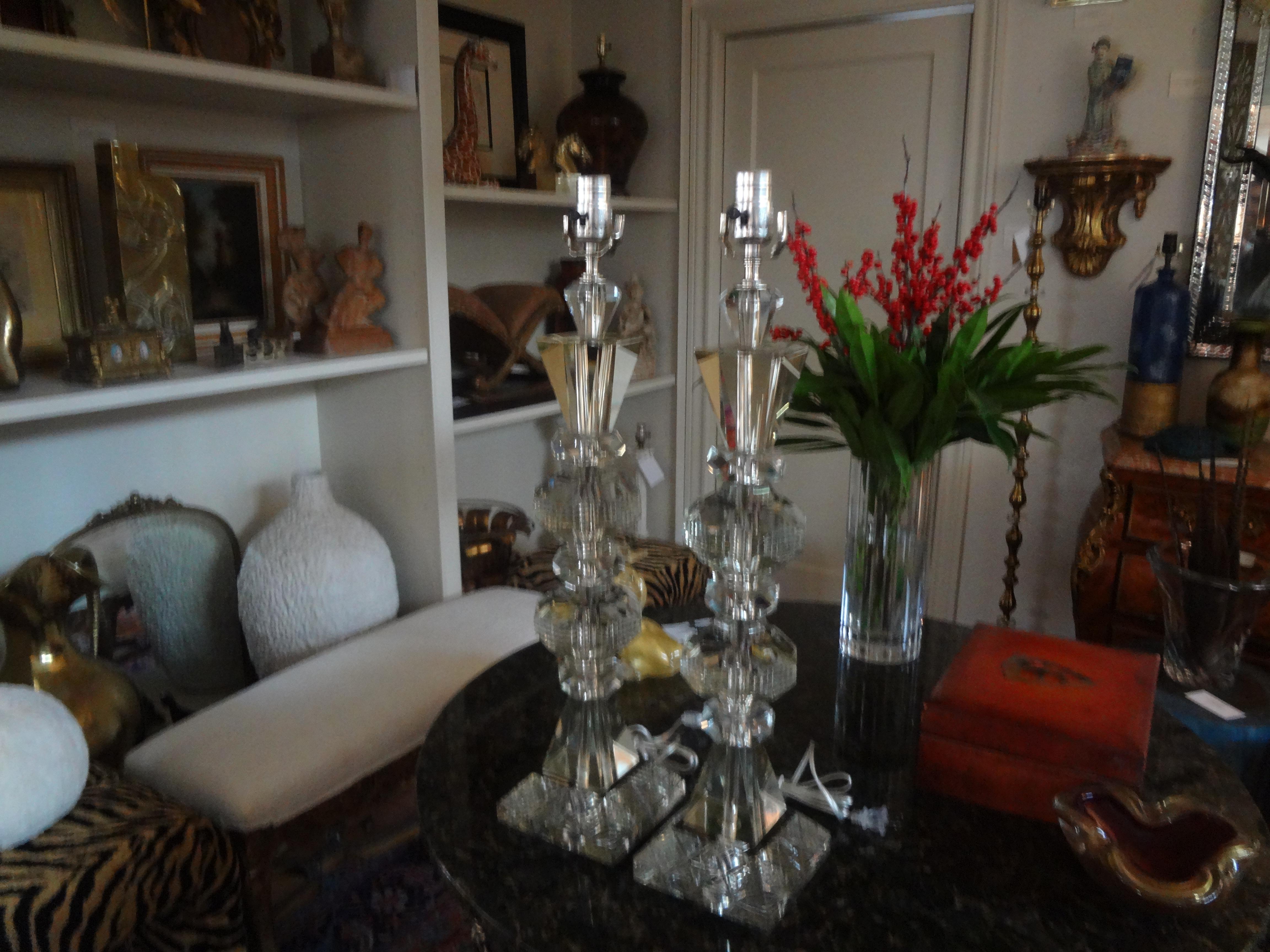Large Pair of Geometric Cut Crystal Lamps For Sale 4