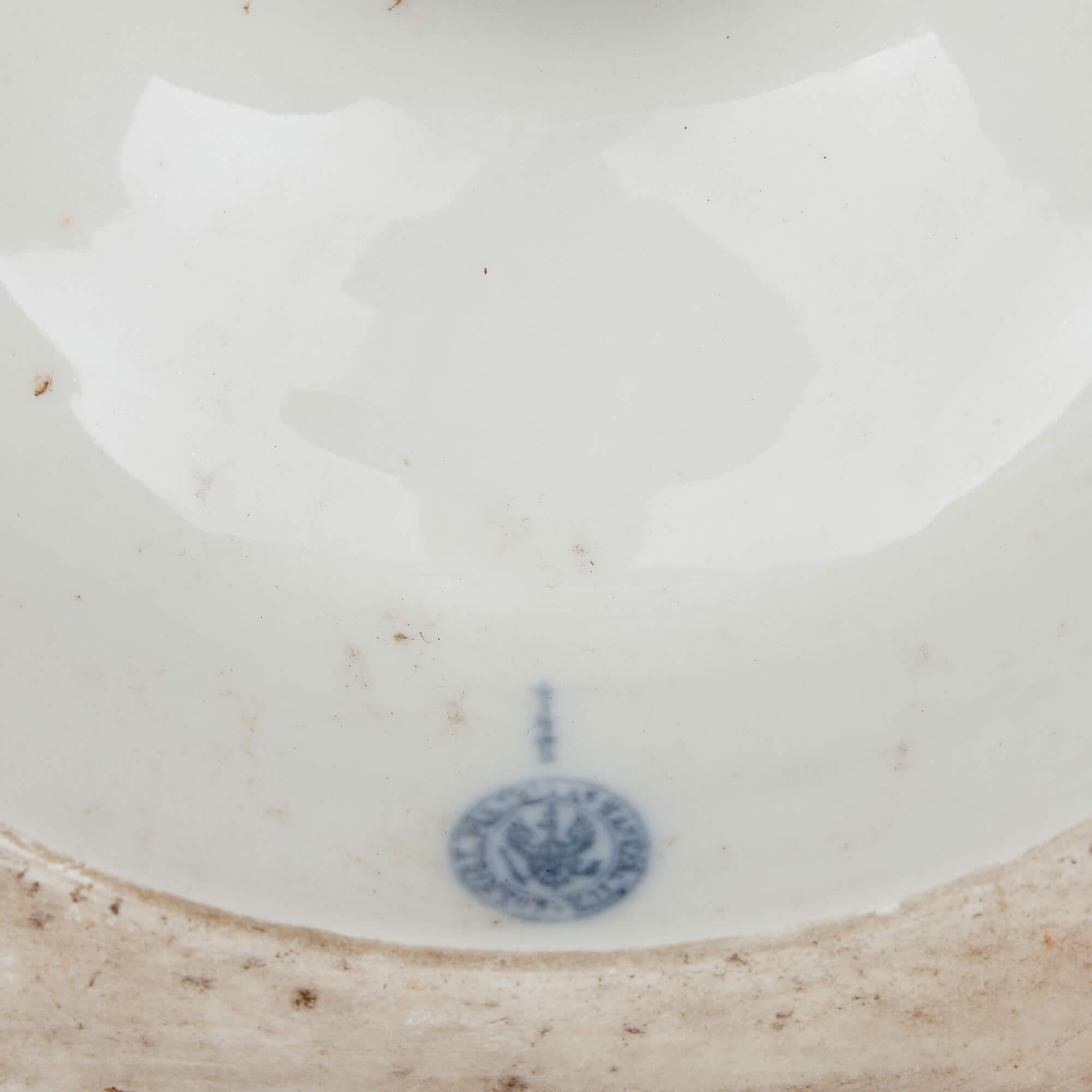 Grande coppia di vasi in porcellana tedesca di KPM Porcelain in vendita 3