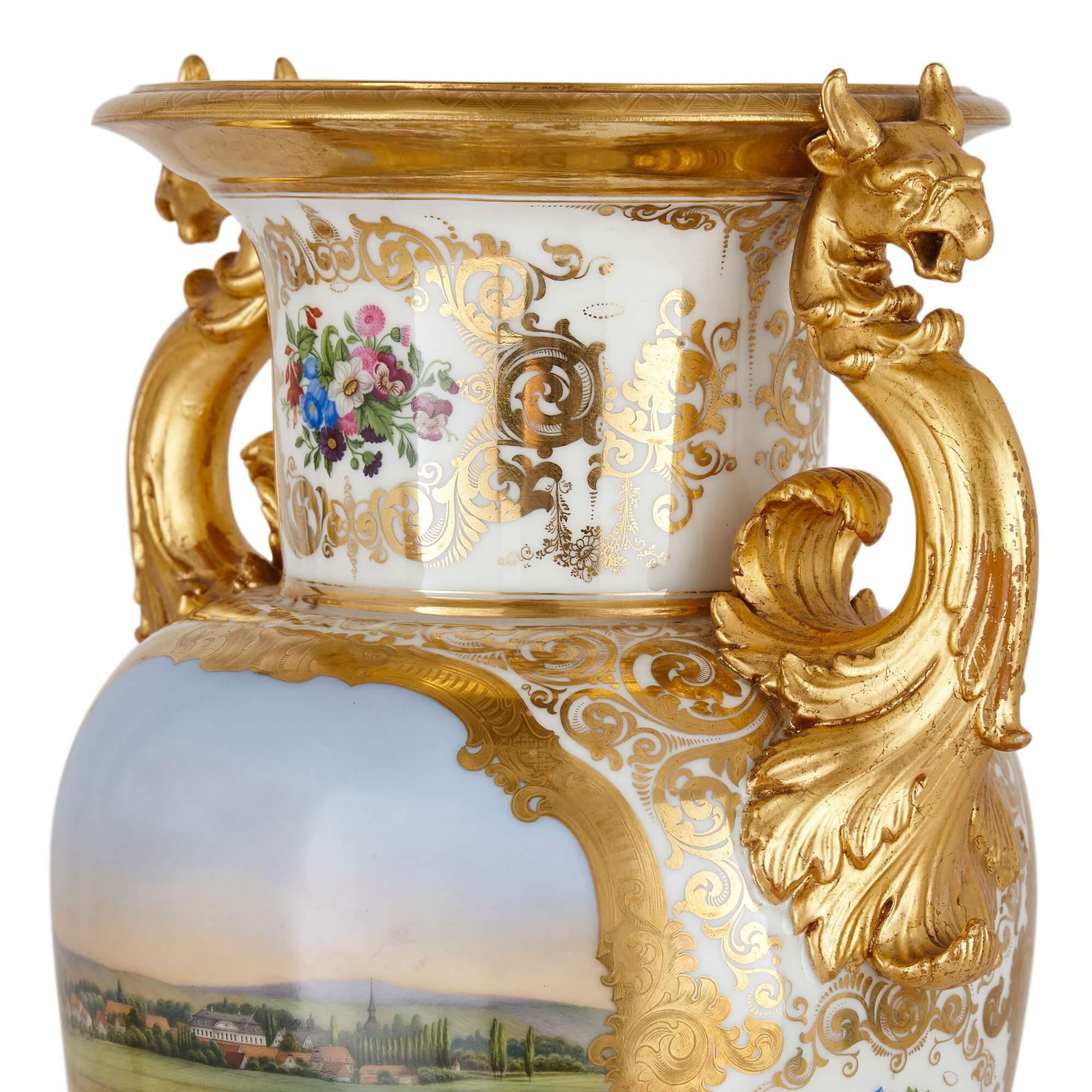 Grande coppia di vasi in porcellana tedesca di KPM Porcelain in vendita 1