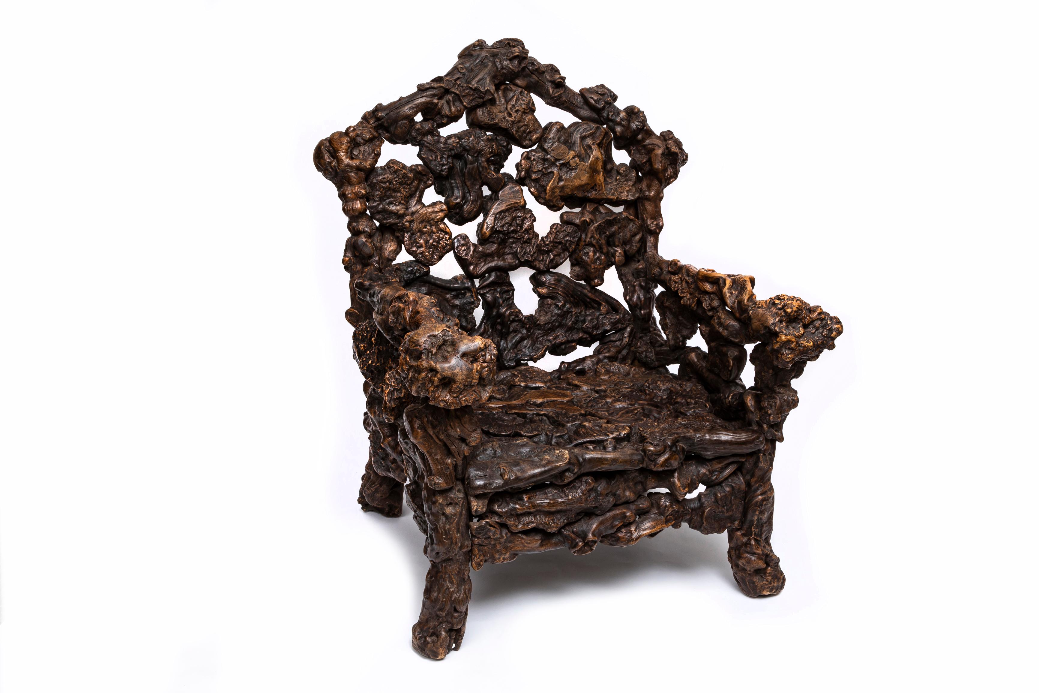 Large Pair of Hand-Carved 19th Century Chinese Rootwood Throne Chairs/Arm Chairs For Sale 2