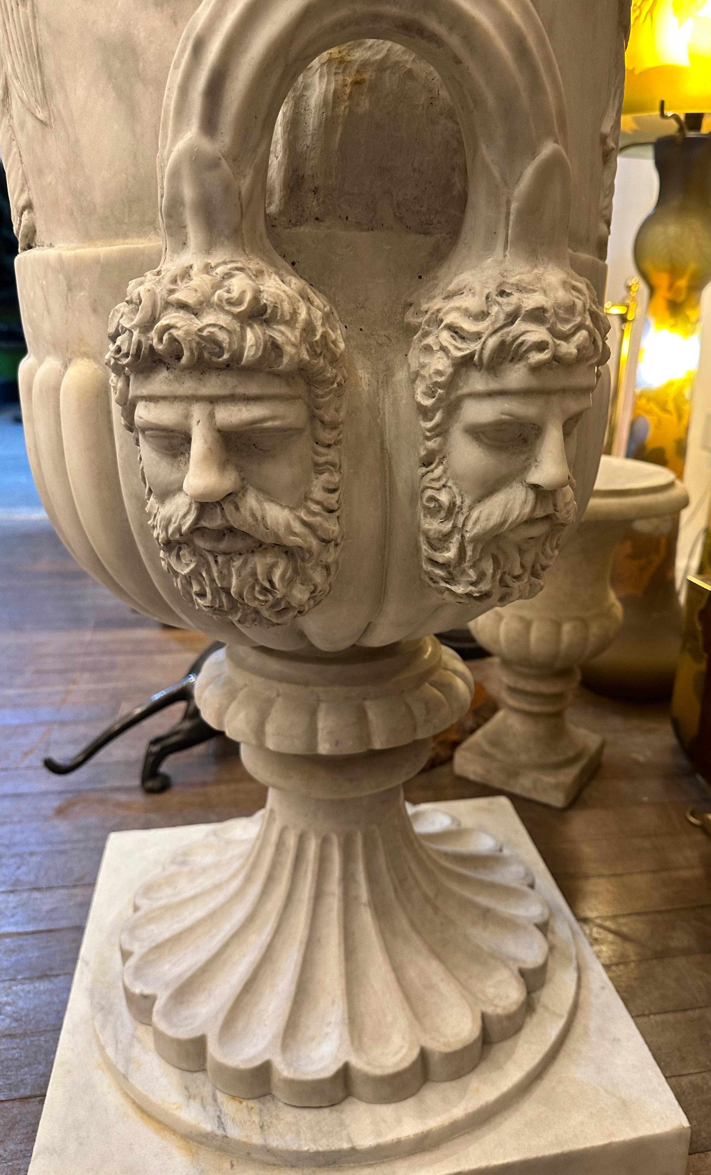 19th Century Large Pair of Hand-Carved Medici Style Marble Urns For Sale