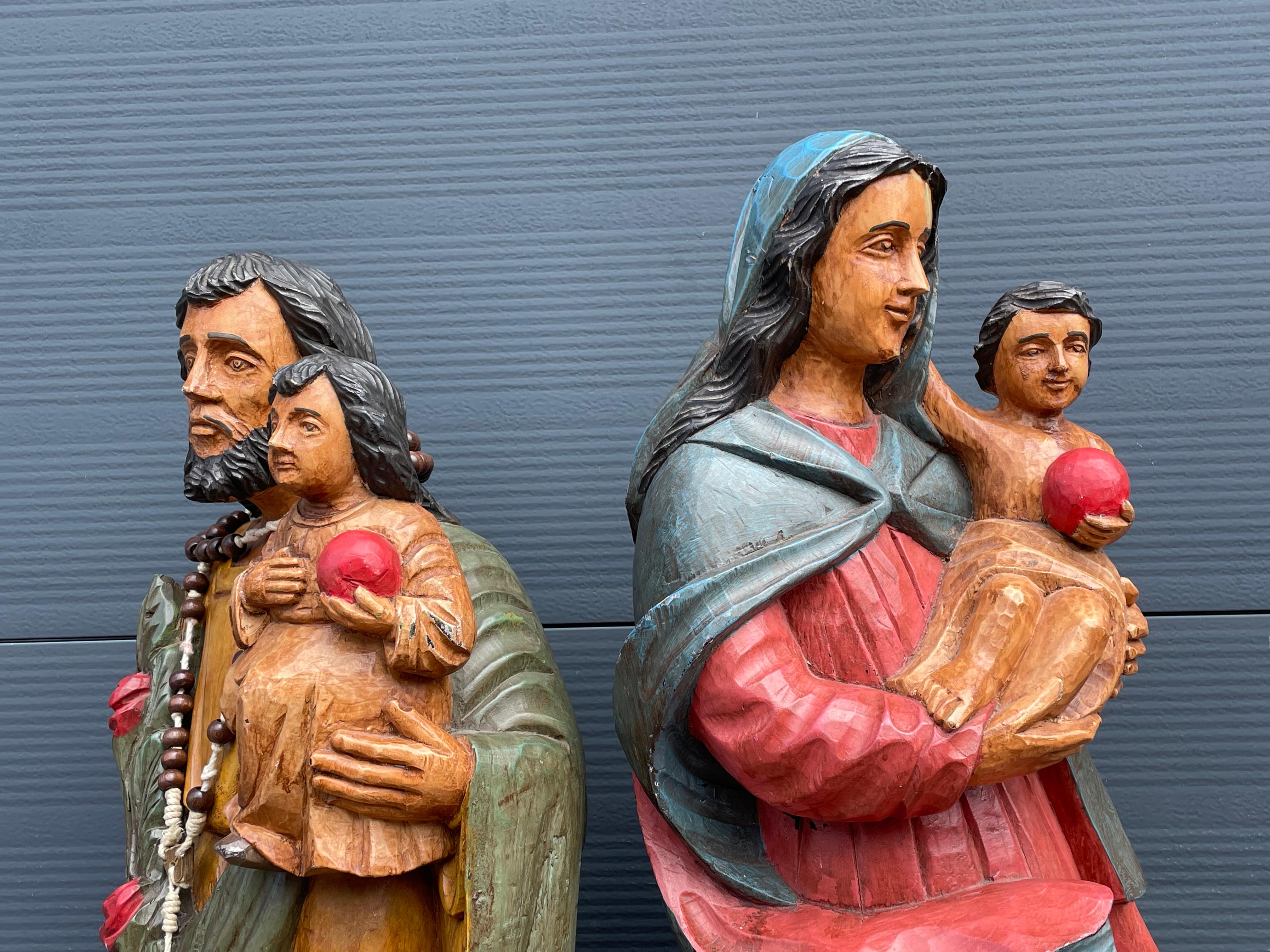 Néo-Renaissance Large Pair of Hand Carved Wooden Mary & Joseph Sculptures, Both with Child Jesus en vente