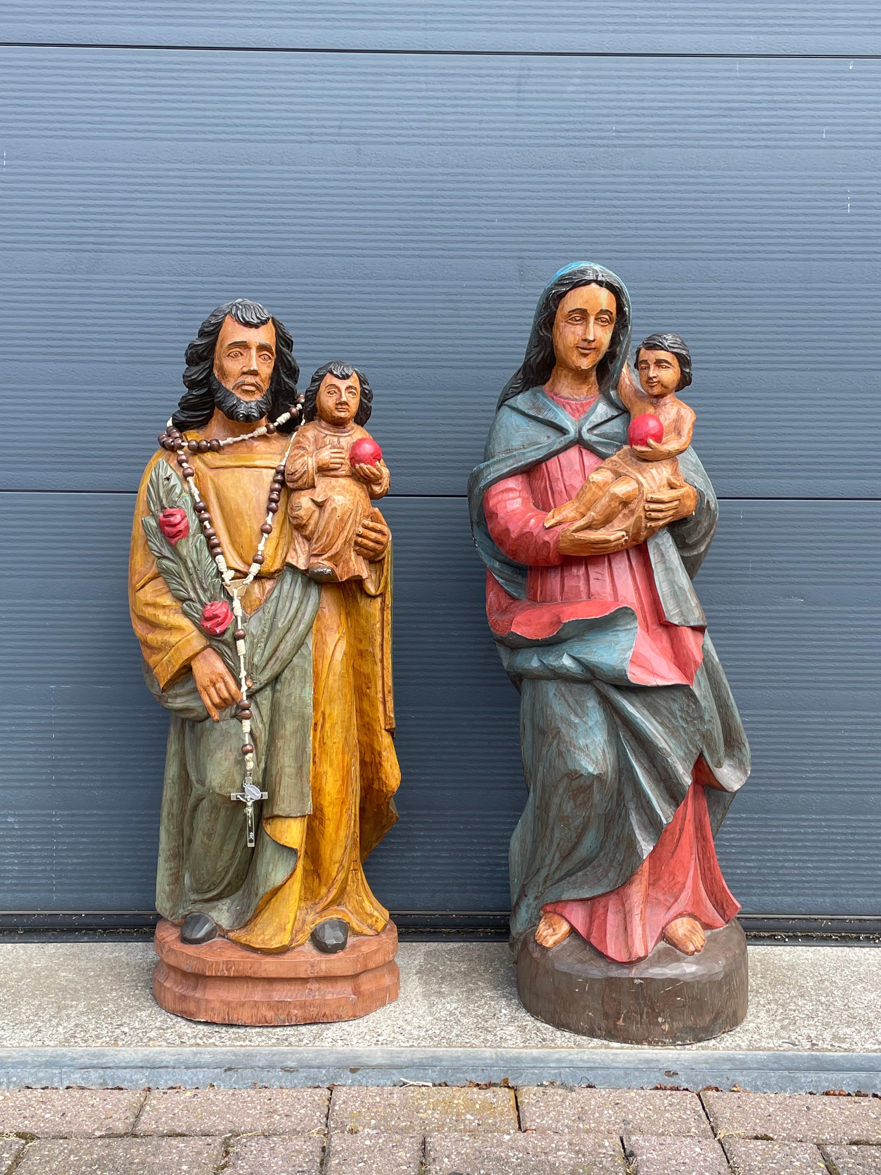 Bois Large Pair of Hand Carved Wooden Mary & Joseph Sculptures, Both with Child Jesus en vente