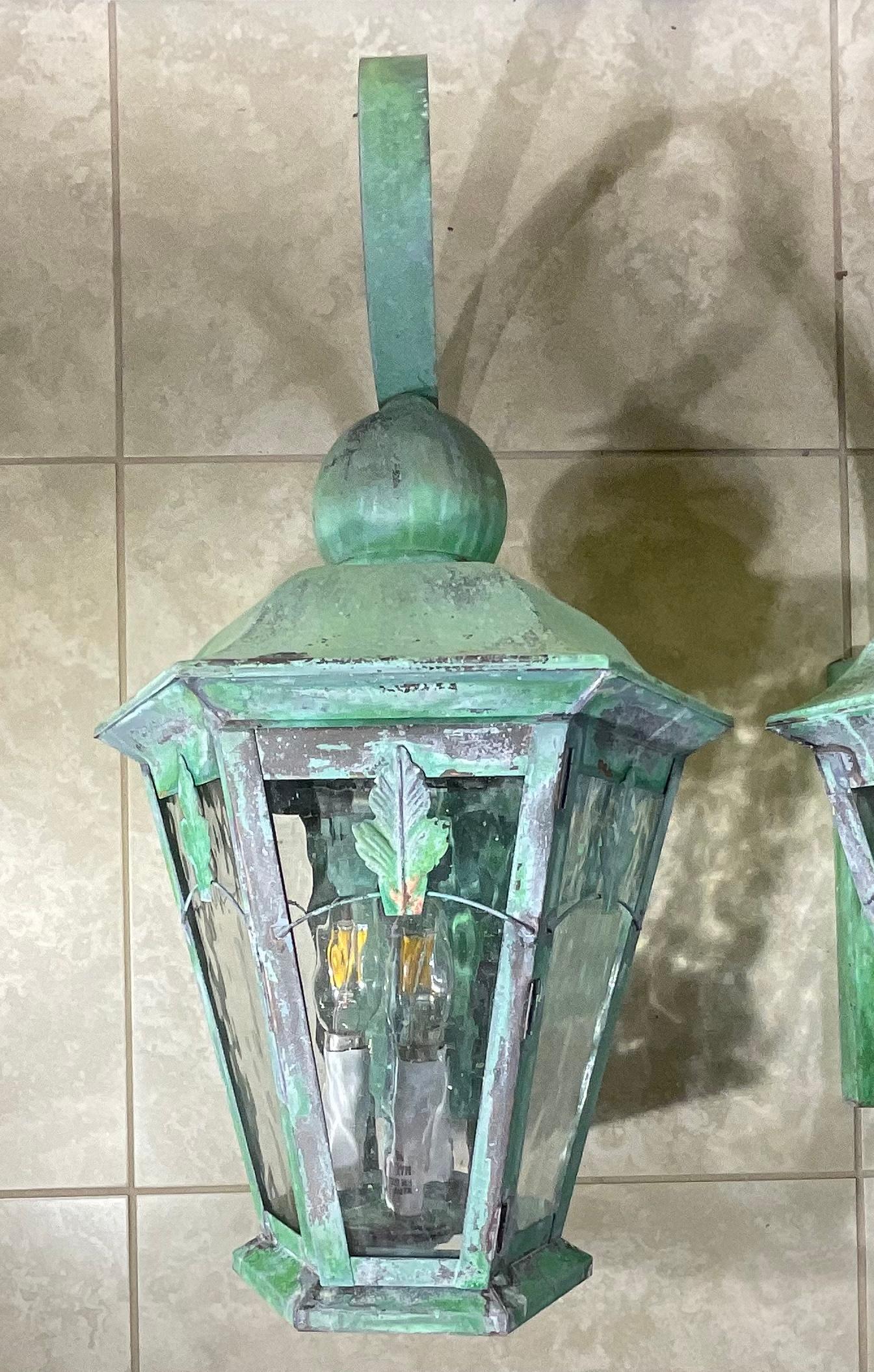 Large Pair of Handcrafted Solid Brass Wall Lanterns In Good Condition In Delray Beach, FL