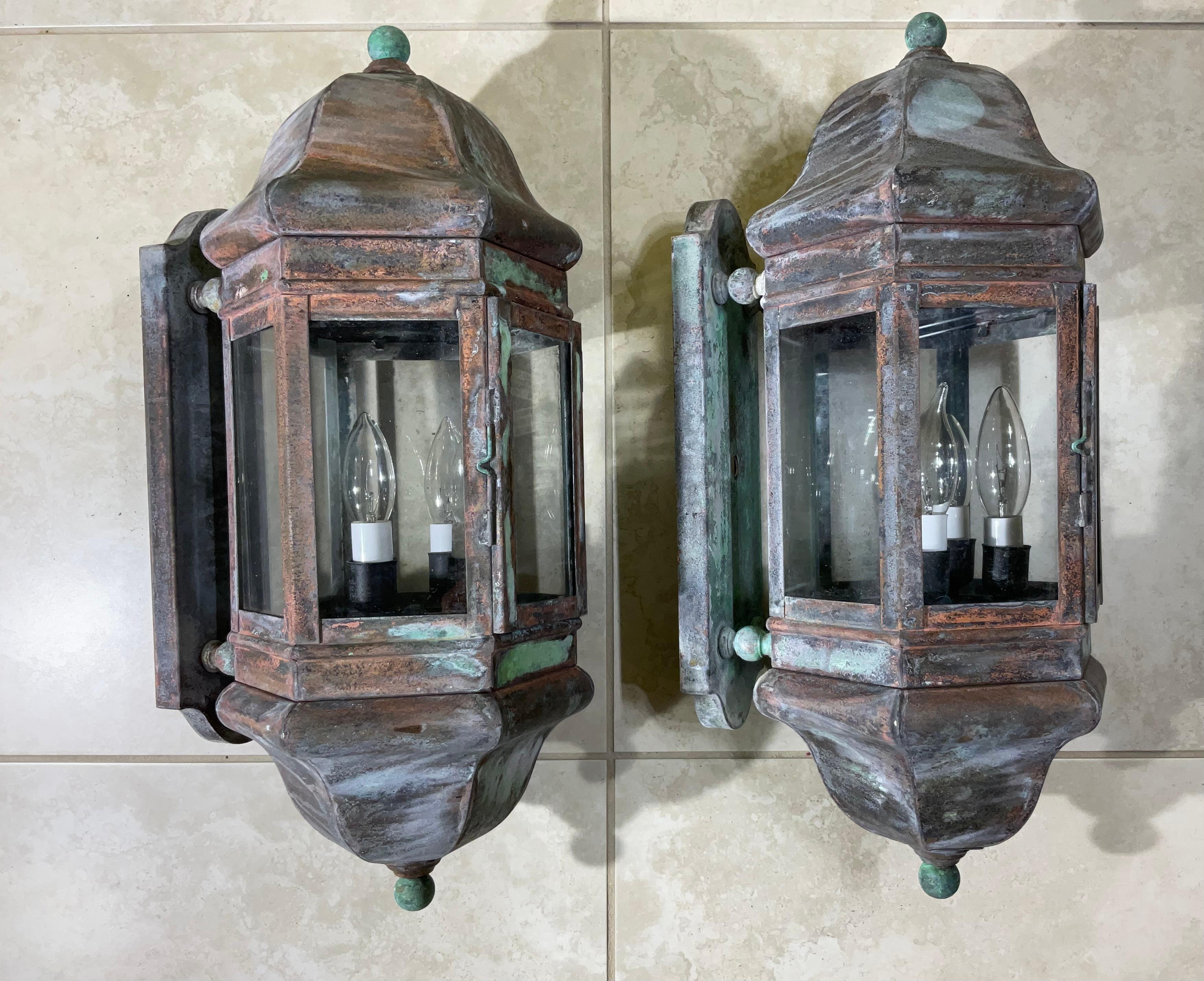 Large Pair of Handcrafted Solid Brass Wall Lanterns For Sale 3