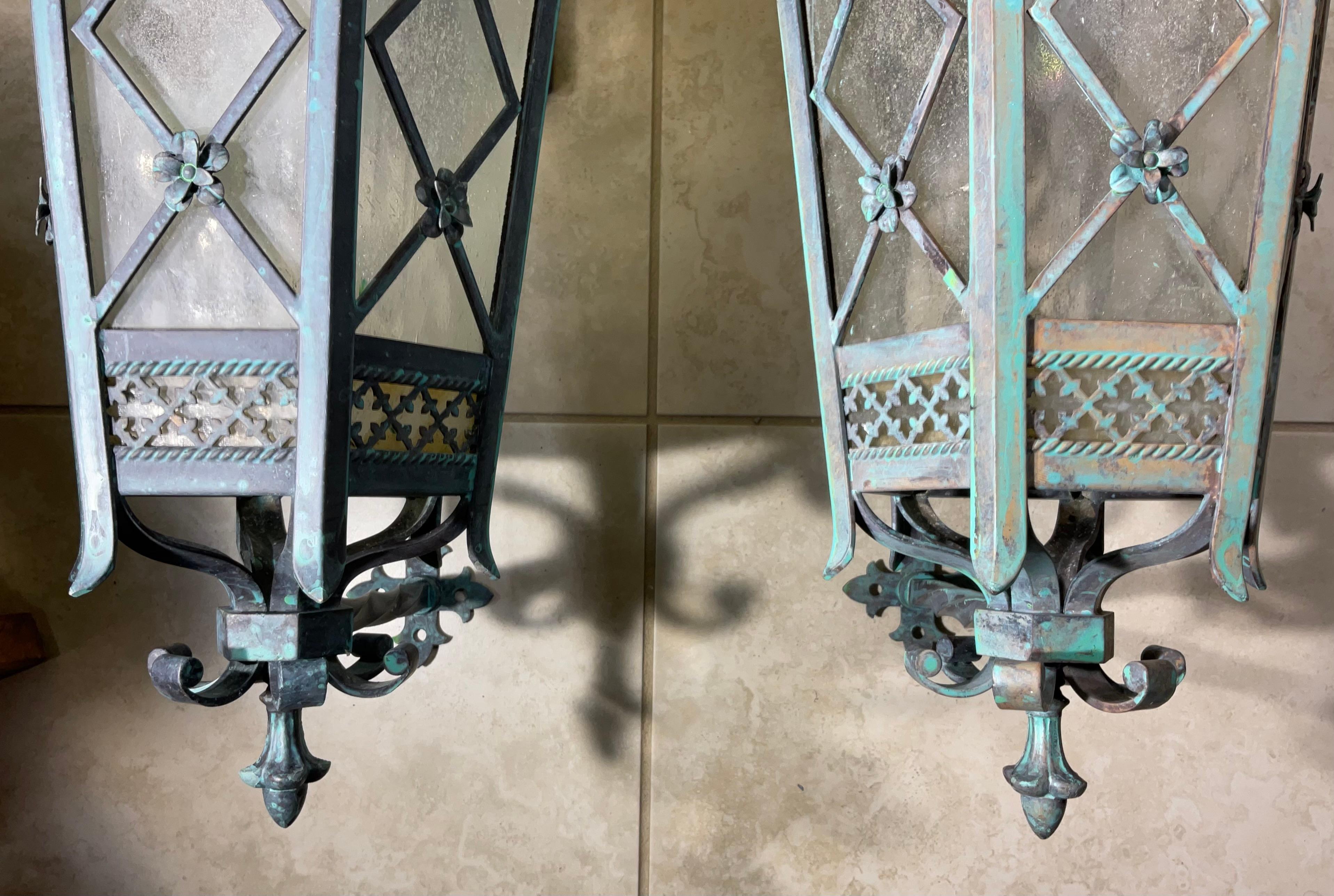 Large Pair of Handcrafted Wall-Mounted Solid Brass Lanterns / Sconces For Sale 7