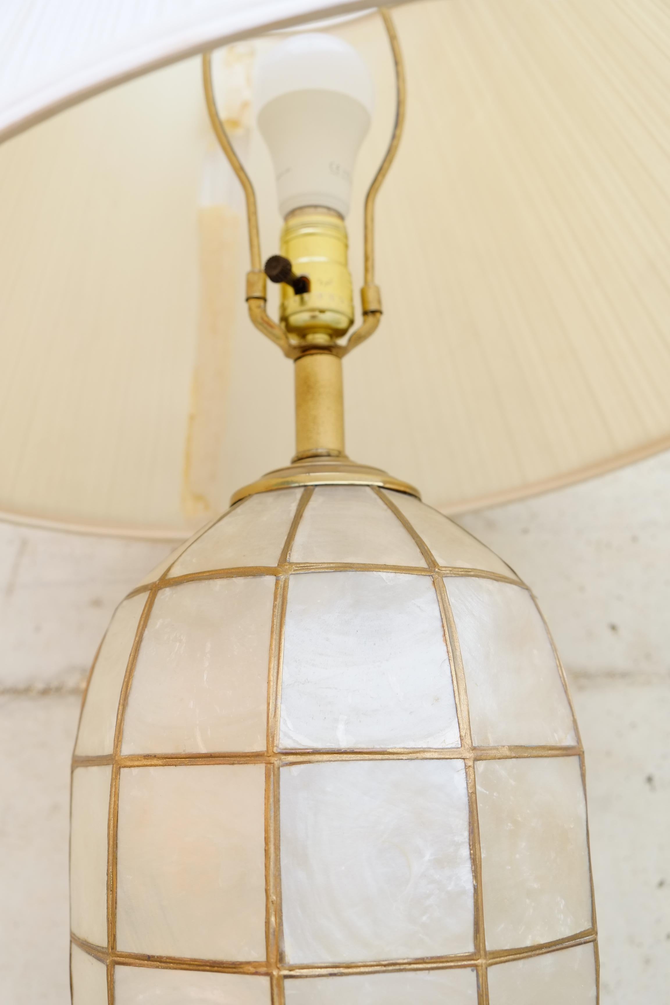 Large Pair of Hollywood Regency Lapis Shell Table Lamps For Sale 1