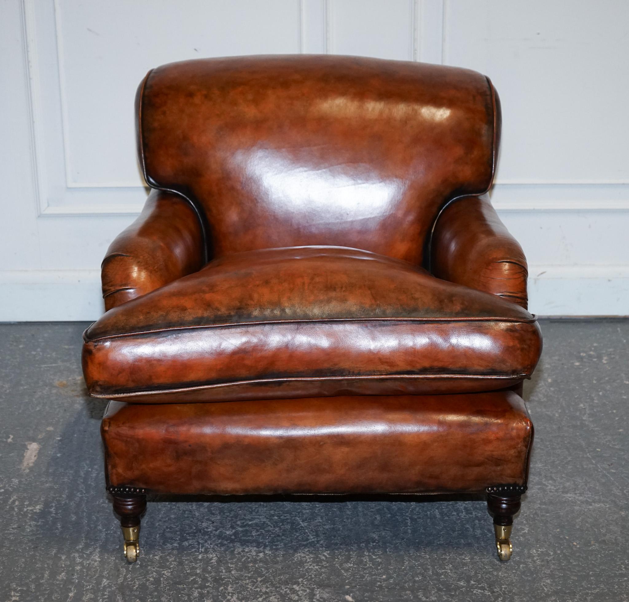 LARGE PAIR OF HOWARD STYLE HAND DYED LEATHER ARMCHAIRS FEATHER FILLED CUSHiONS For Sale 7