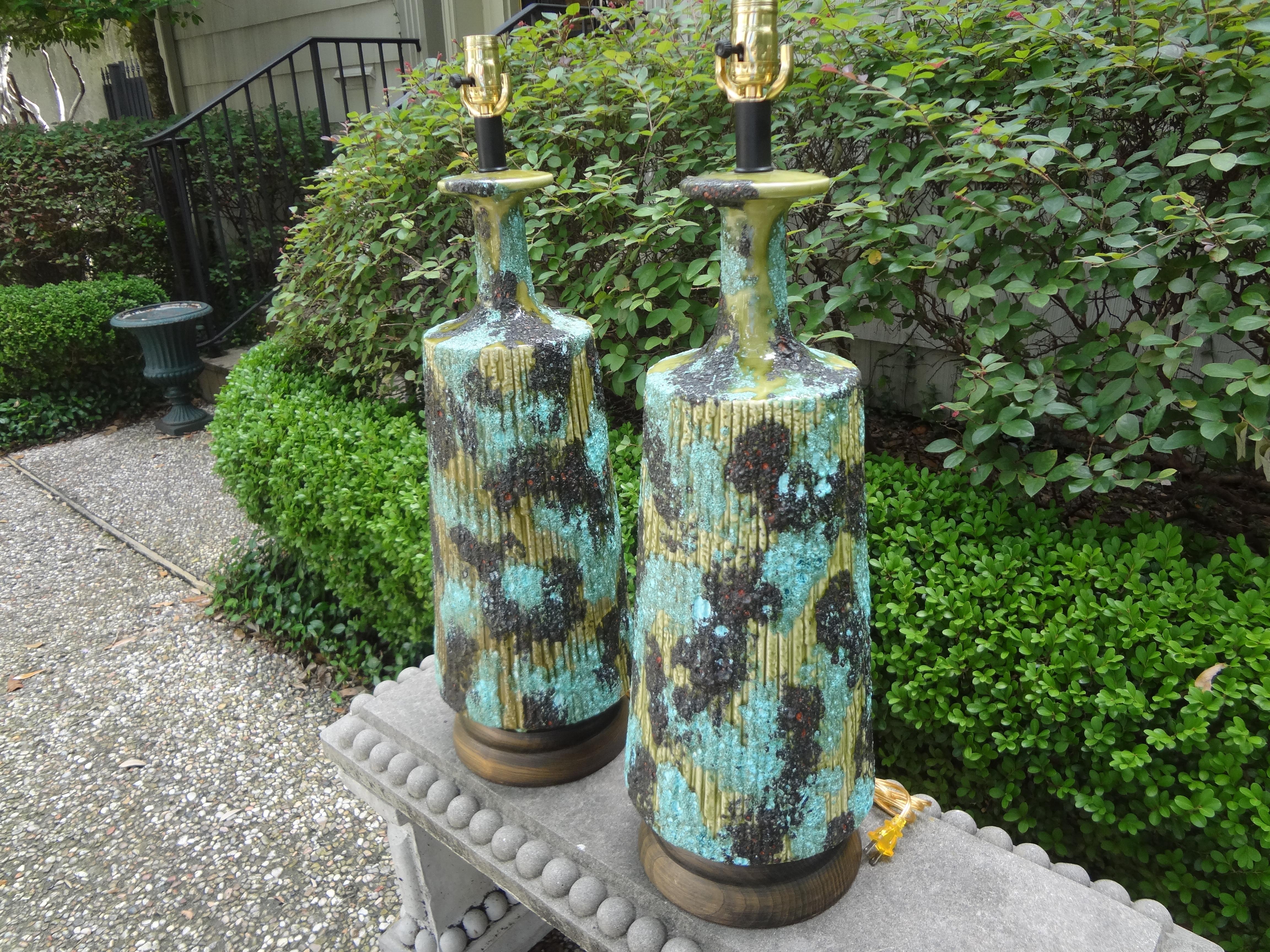 Large Pair of Italian Bitossi Attributed Glazed Ceramic Lamps 6