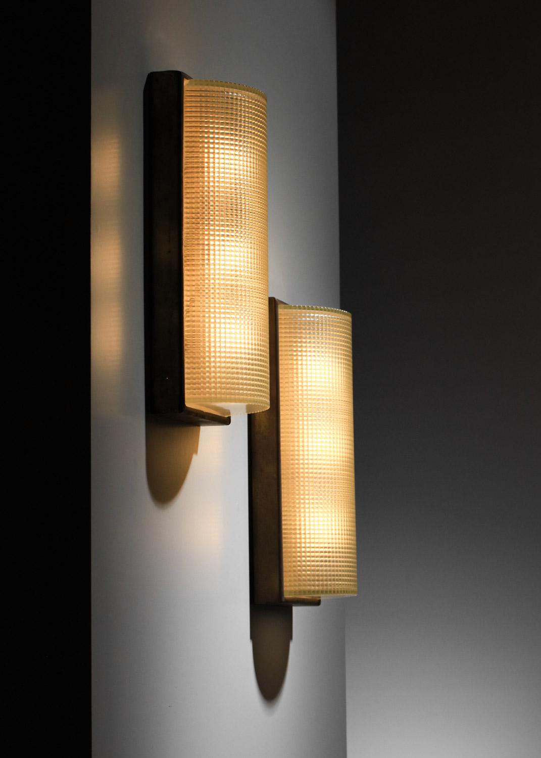 Large pair of Italian modernist Murano glass wall lights from the 1940s For Sale 1