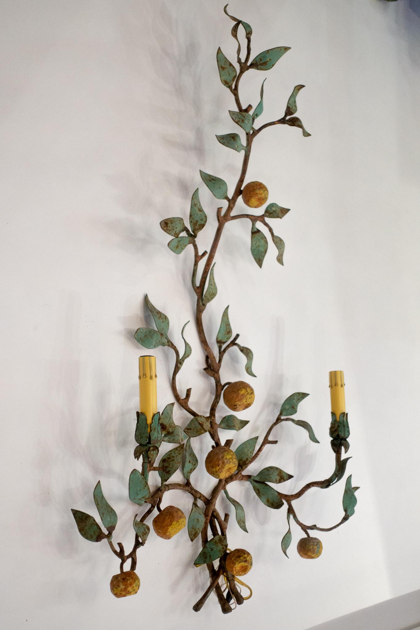 Large Pair of Italian Painted Metal Sconces with Leaf and Fruit Decoration In Good Condition In New York, NY