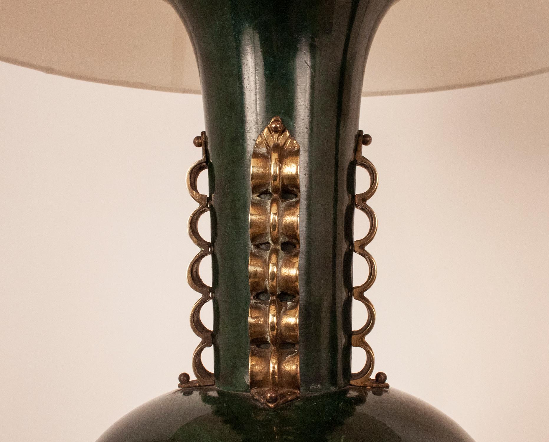 Large Pair of Italian Table Lamps, in the Manner of Gio Ponti, Metal and Brass For Sale 7
