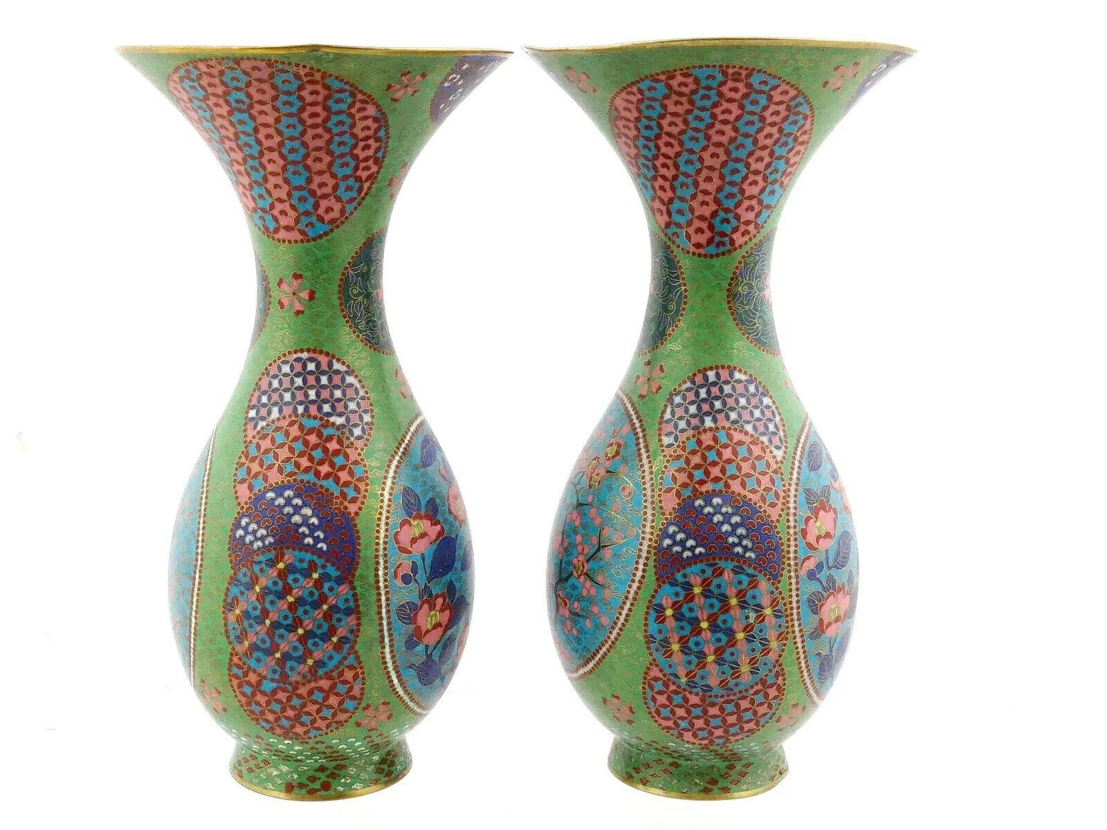Large Pair Of Japanese Cloisonne Enamel Green Floral Cherry Blossom Vases In Good Condition For Sale In New York, NY