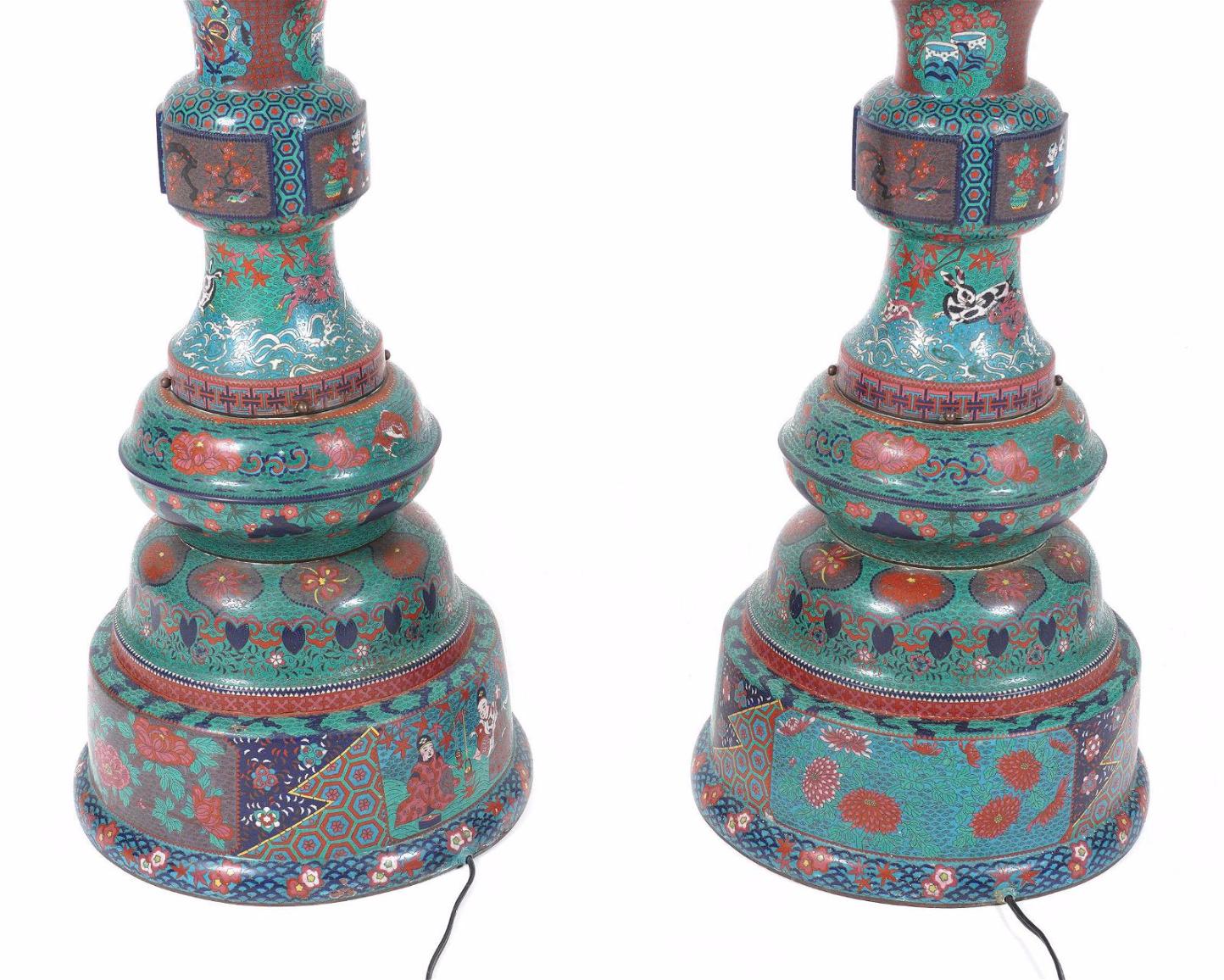Grande paire de lanternes japonaises en émail cloisonné attribuées à Kaji Tsunekichi en vente 5